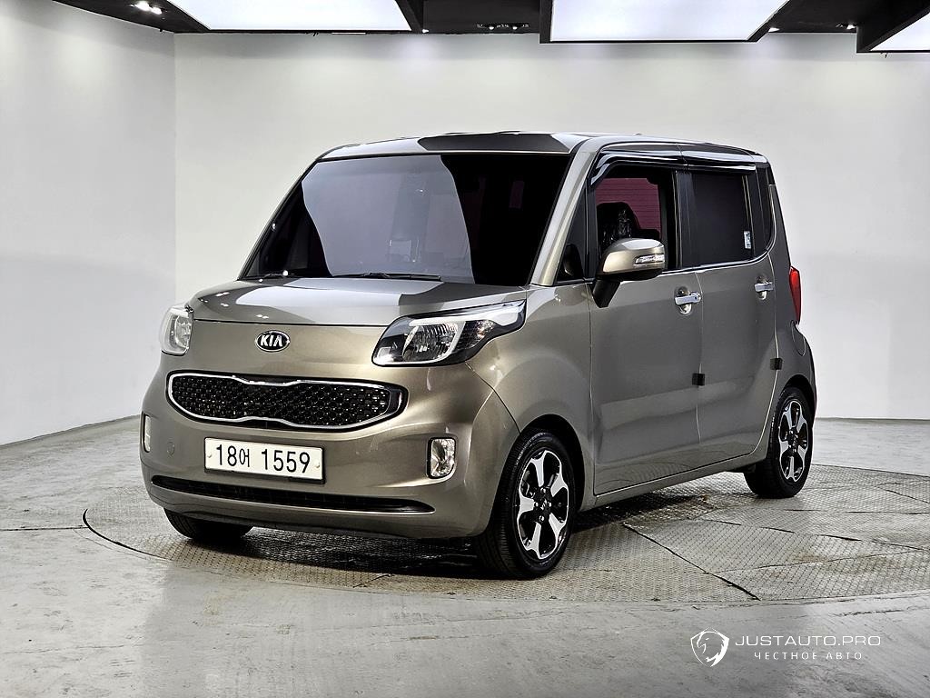Автомобиль Kia RAY