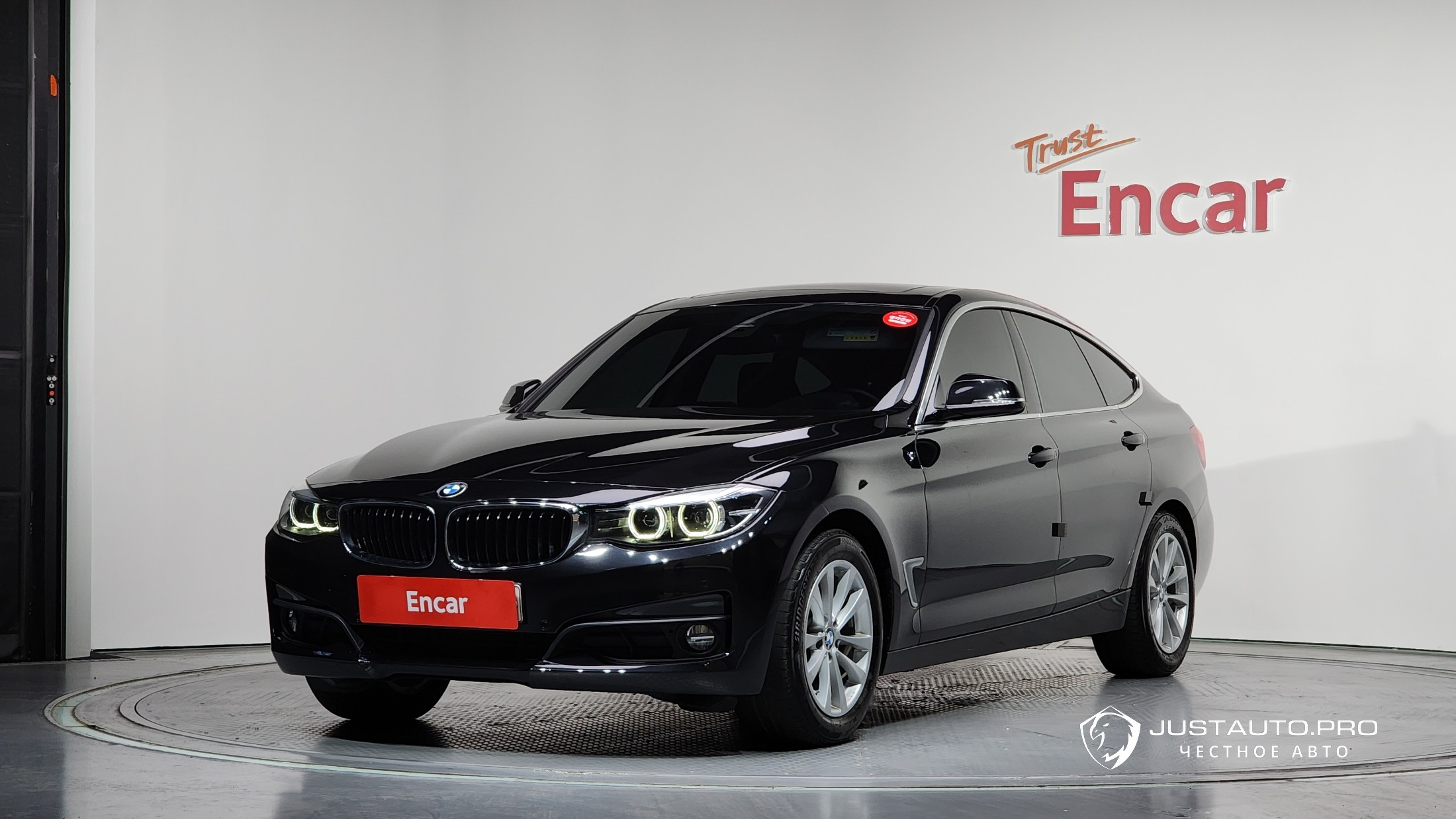Автомобиль BMW Gran Turismo