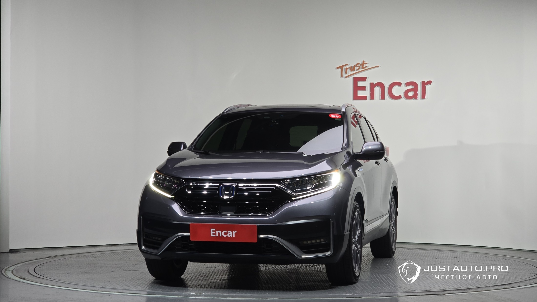 Автомобиль Honda CR-V