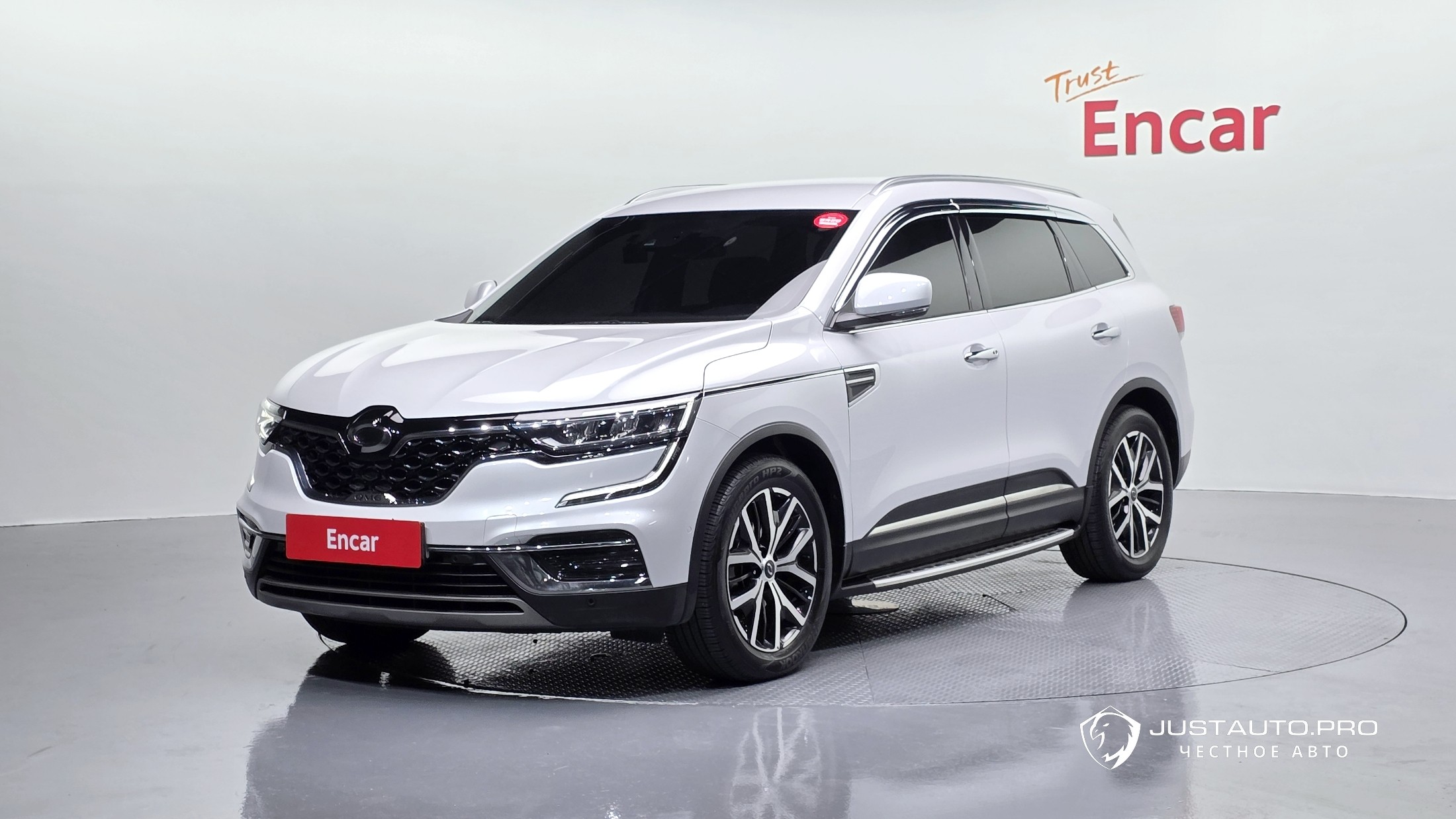 Автомобиль Renault-KoreaSamsung QM6