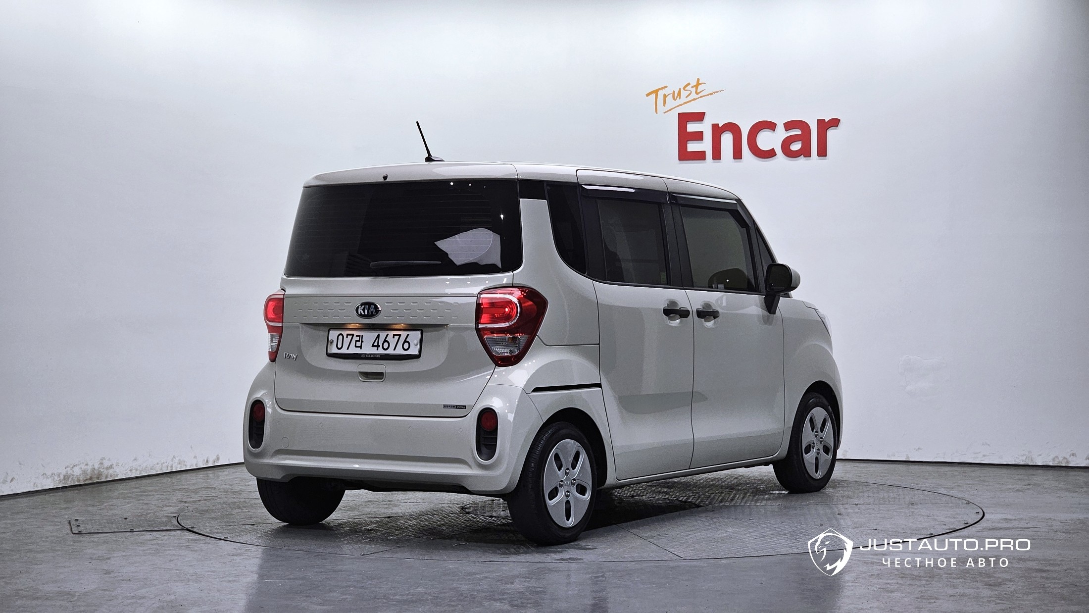 Автомобиль Kia RAY