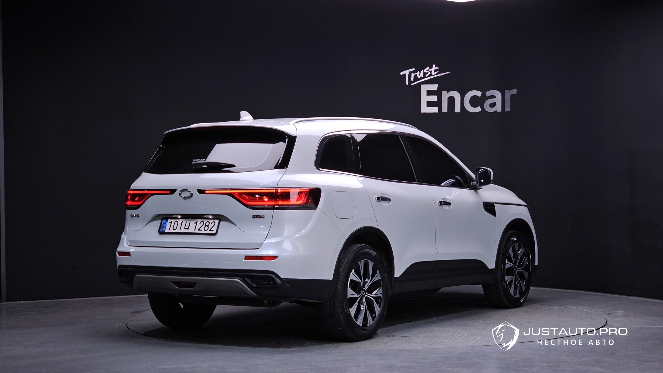 Автомобиль Renault-KoreaSamsung QM6