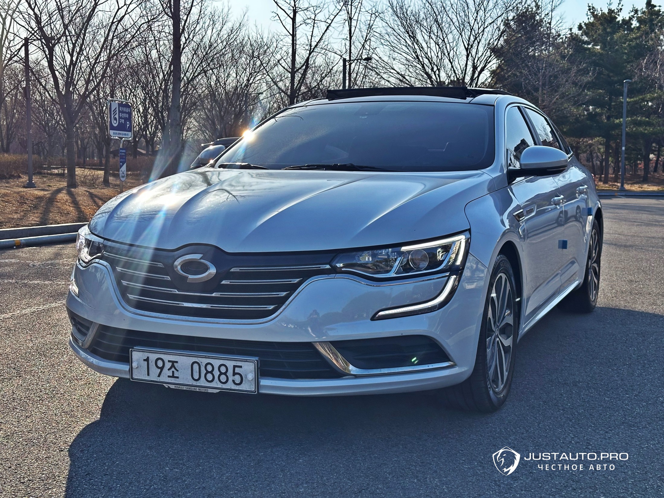 Автомобиль Renault-KoreaSamsung SM6