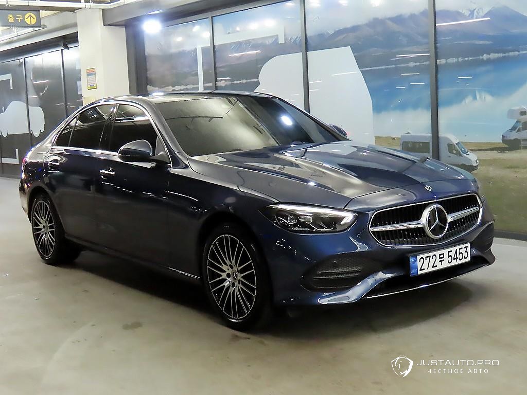Автомобиль Mercedes-Benz C-Class