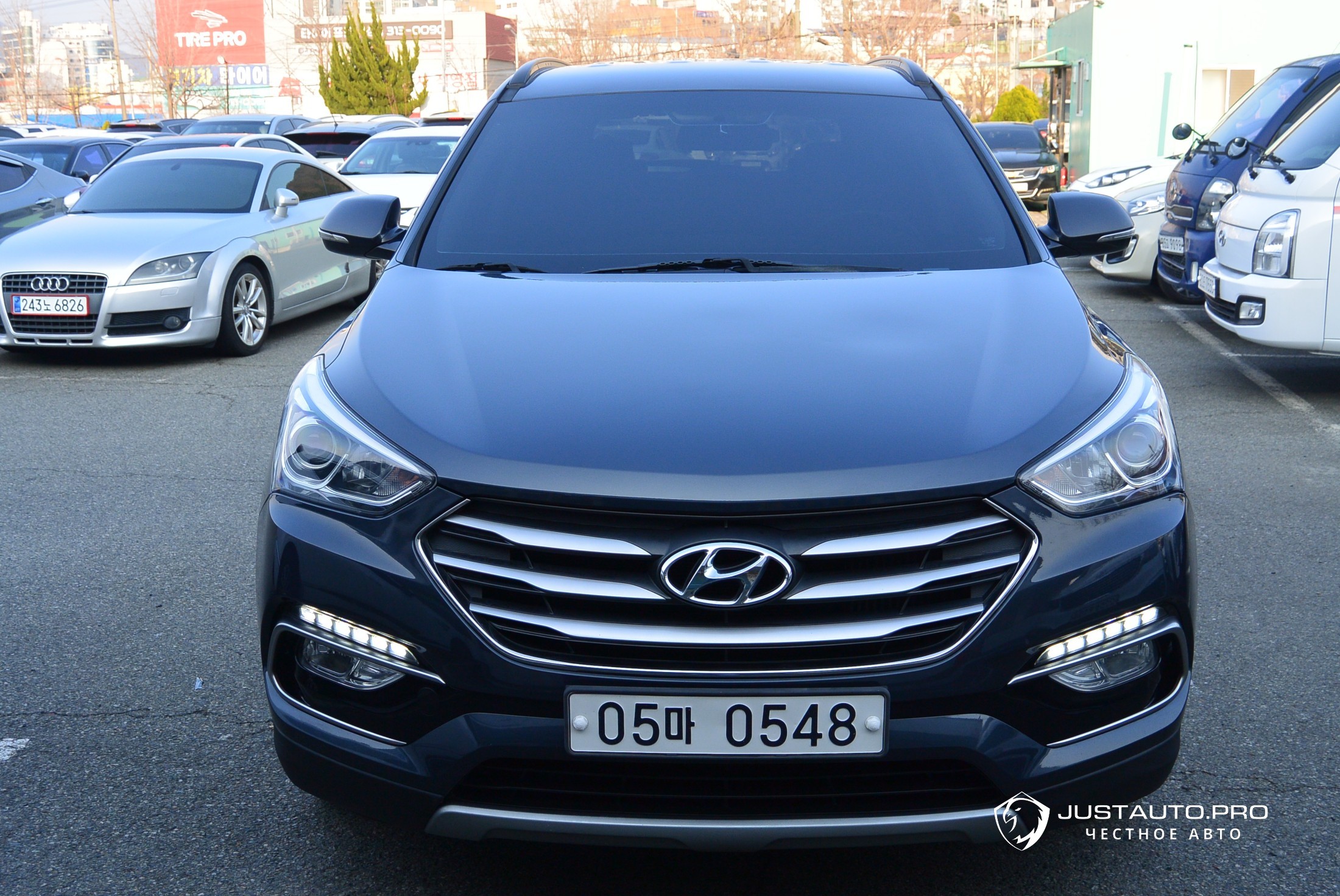 Автомобиль Hyundai Santafe