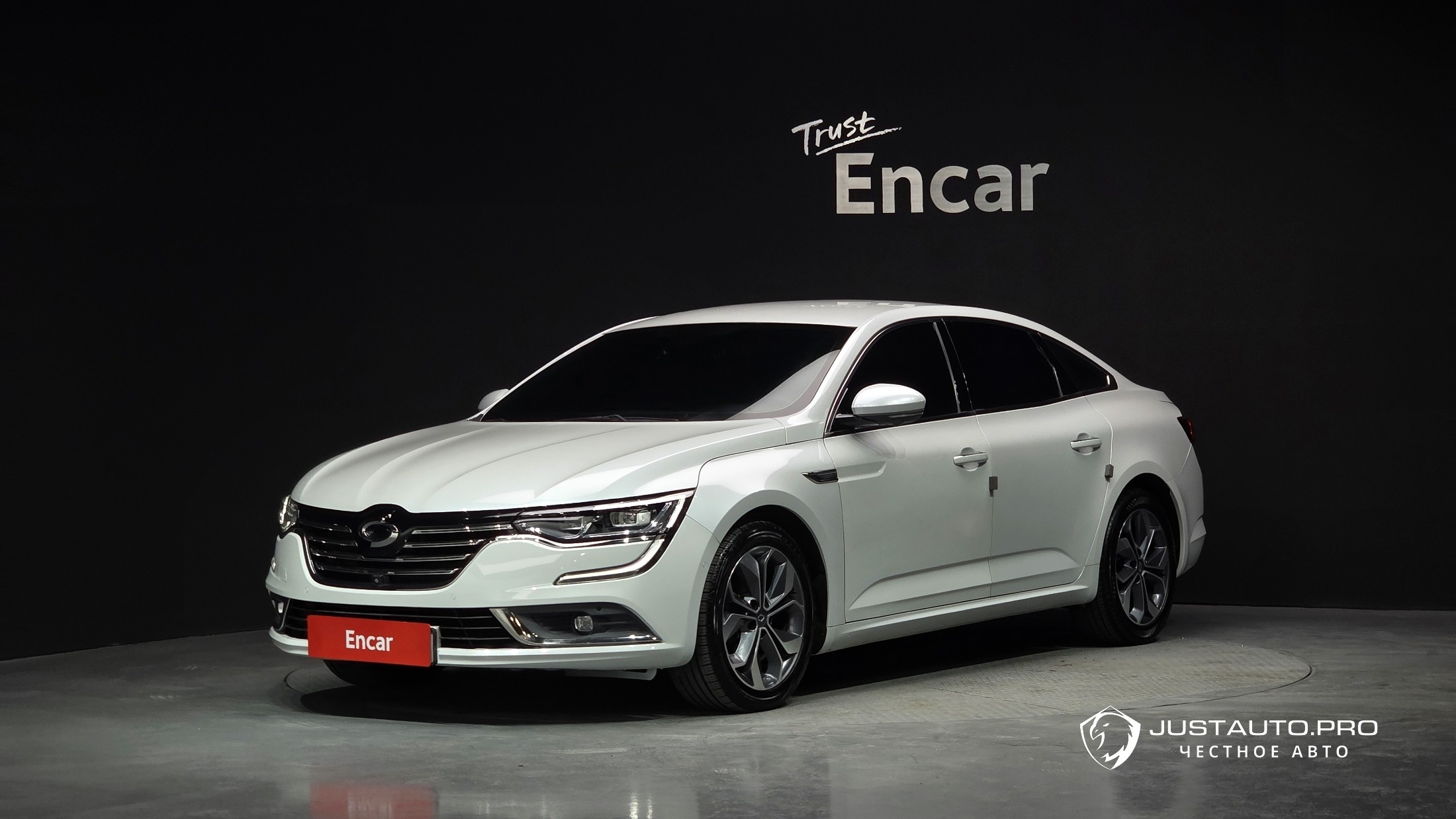 Автомобиль Renault-KoreaSamsung SM6