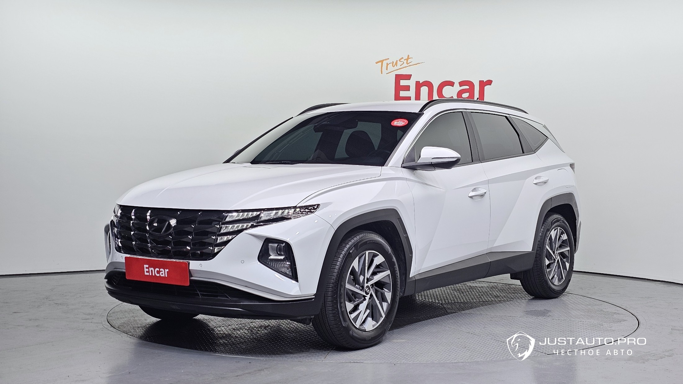 Автомобиль Hyundai Tucson