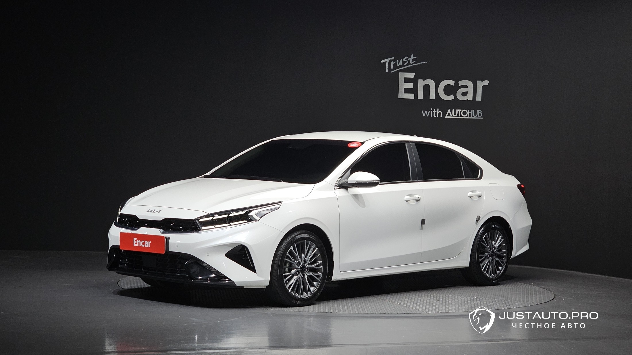 Автомобиль Kia K3