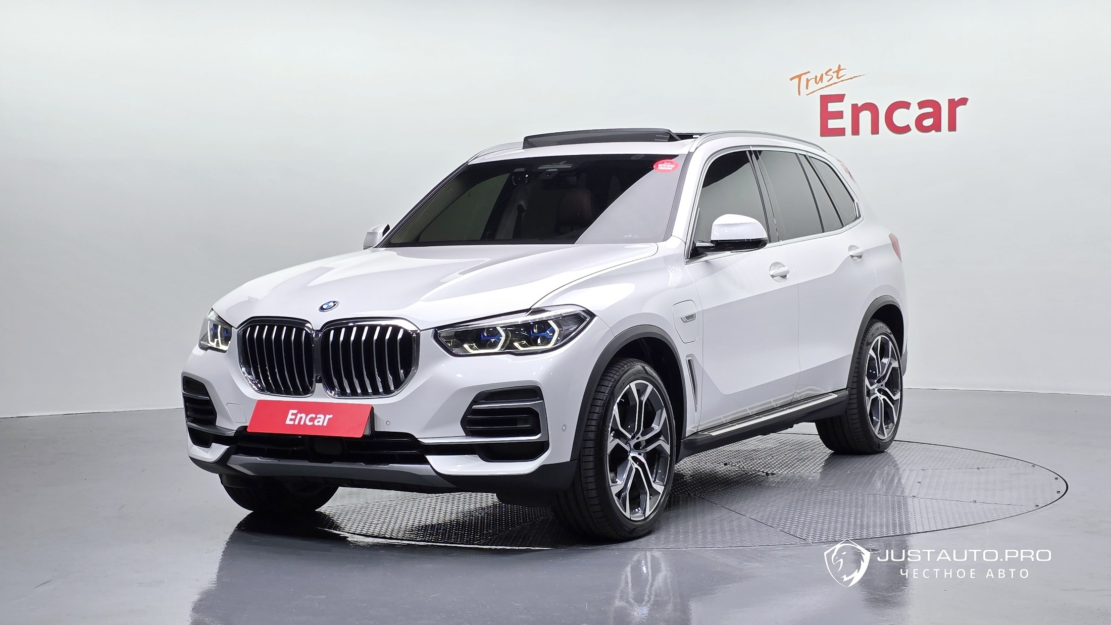 Автомобиль BMW X5