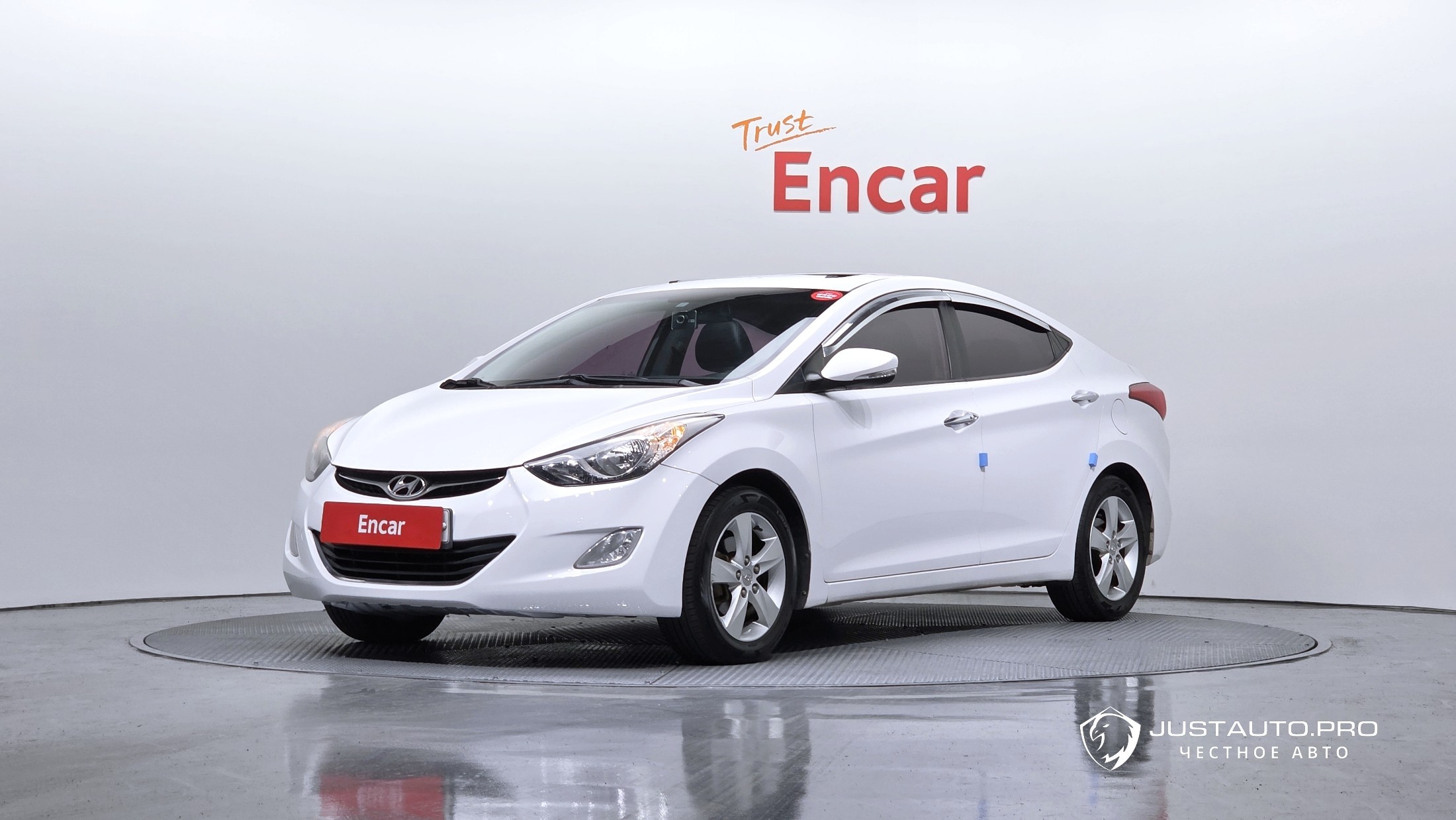 Автомобиль Hyundai AVANTE