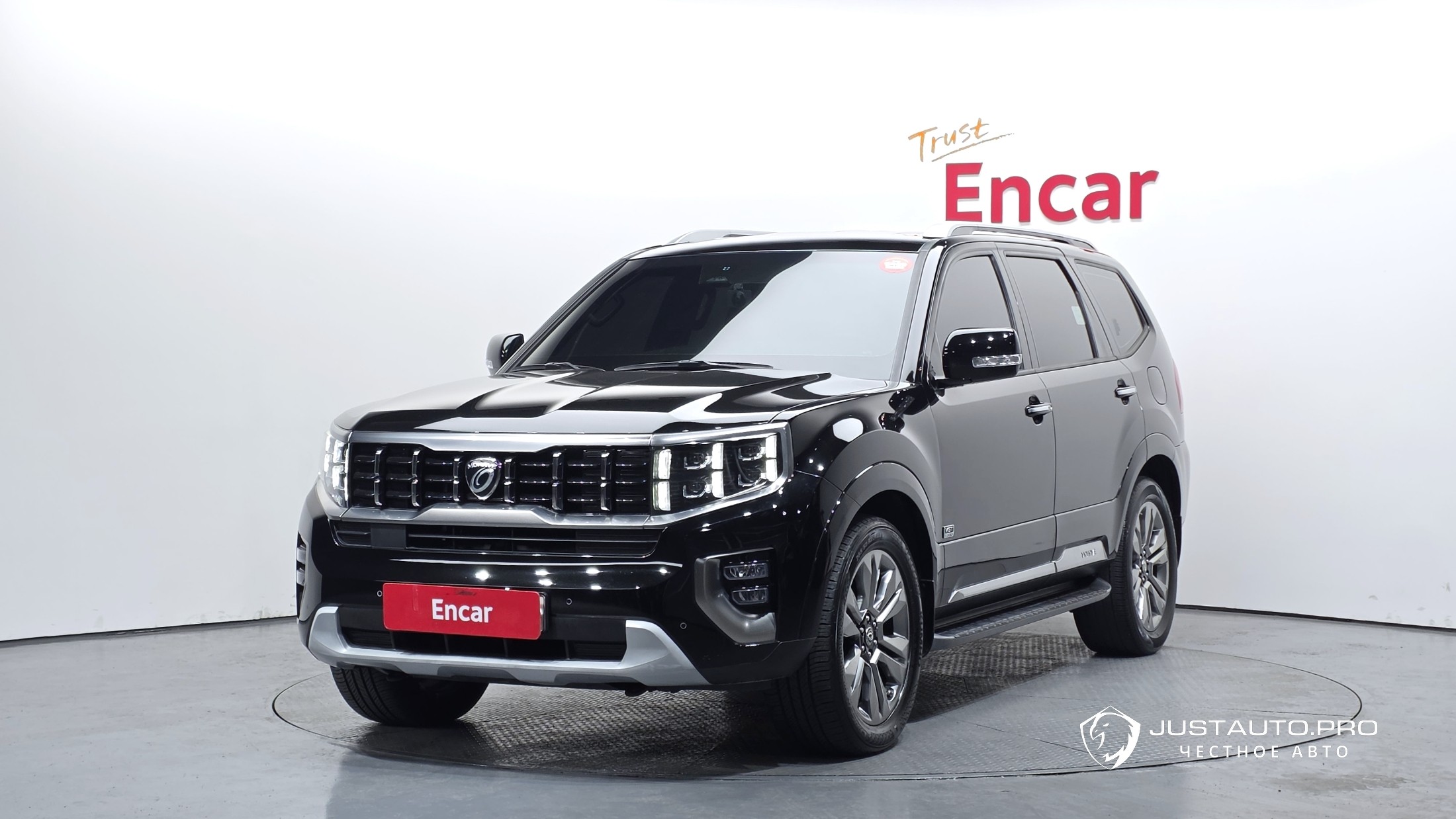 Автомобиль Kia Mohave