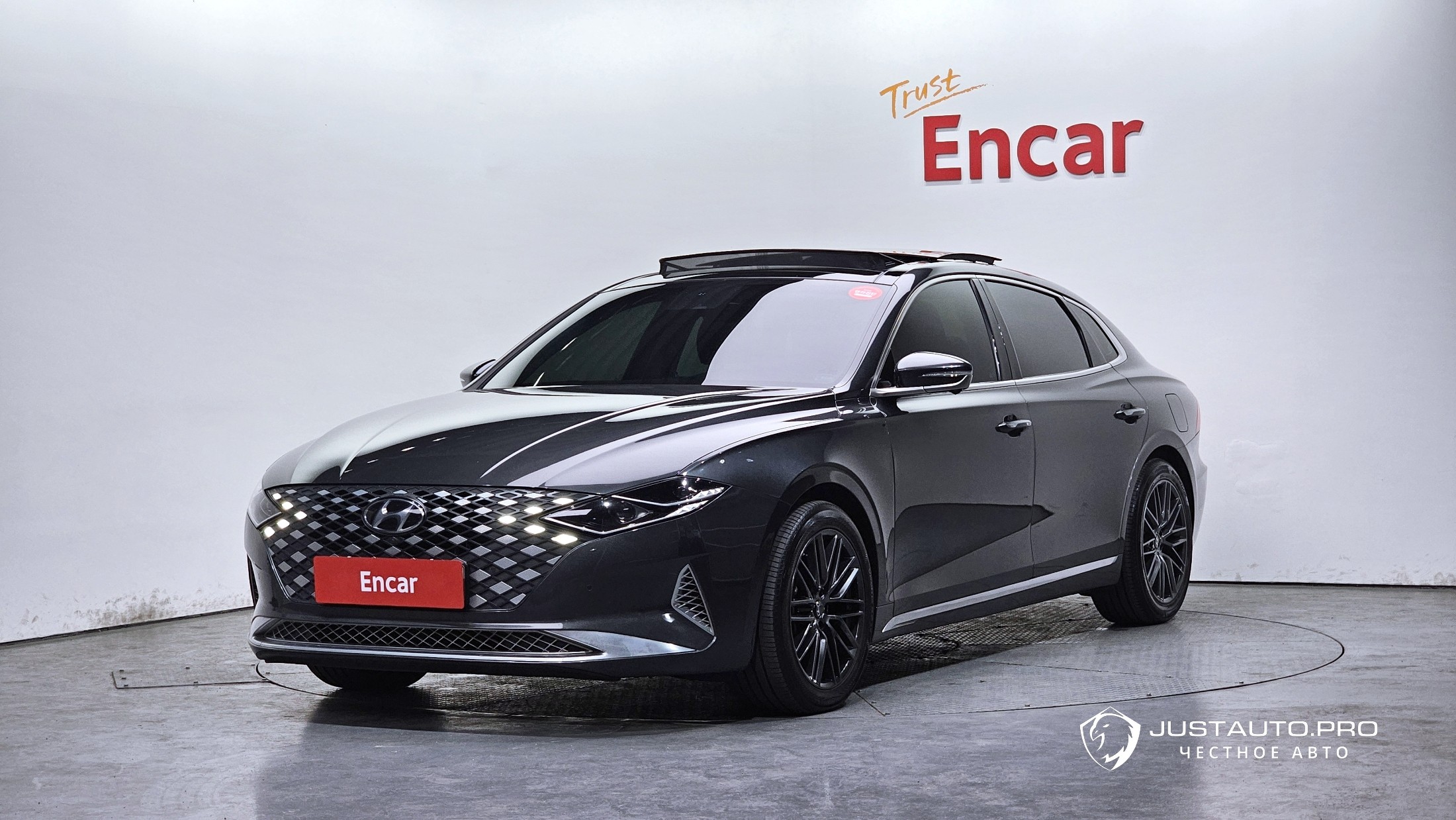 Автомобиль Hyundai Grandeur
