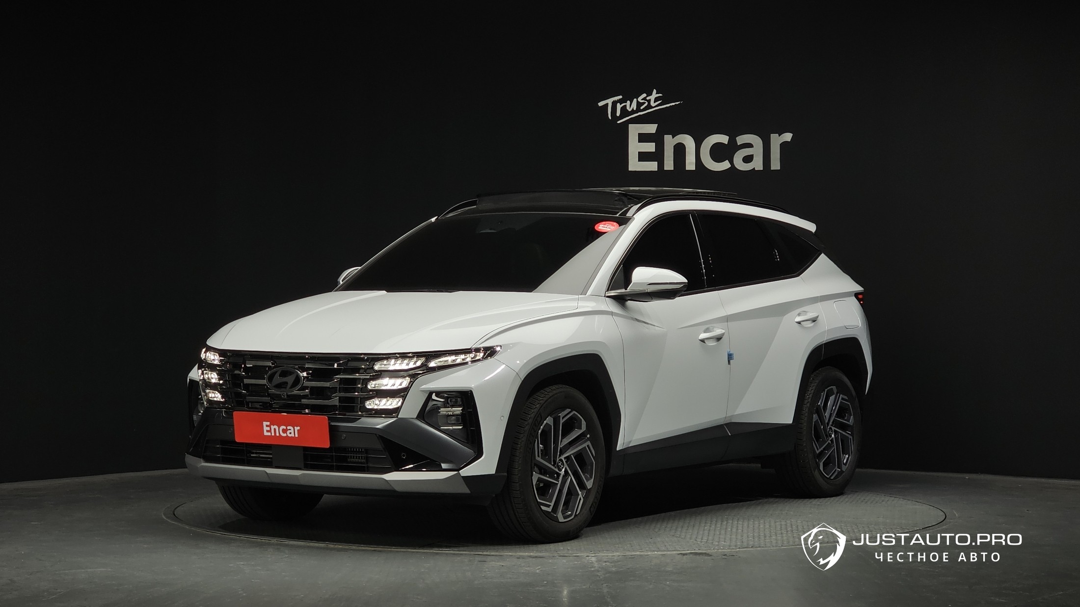 Автомобиль Hyundai Tucson