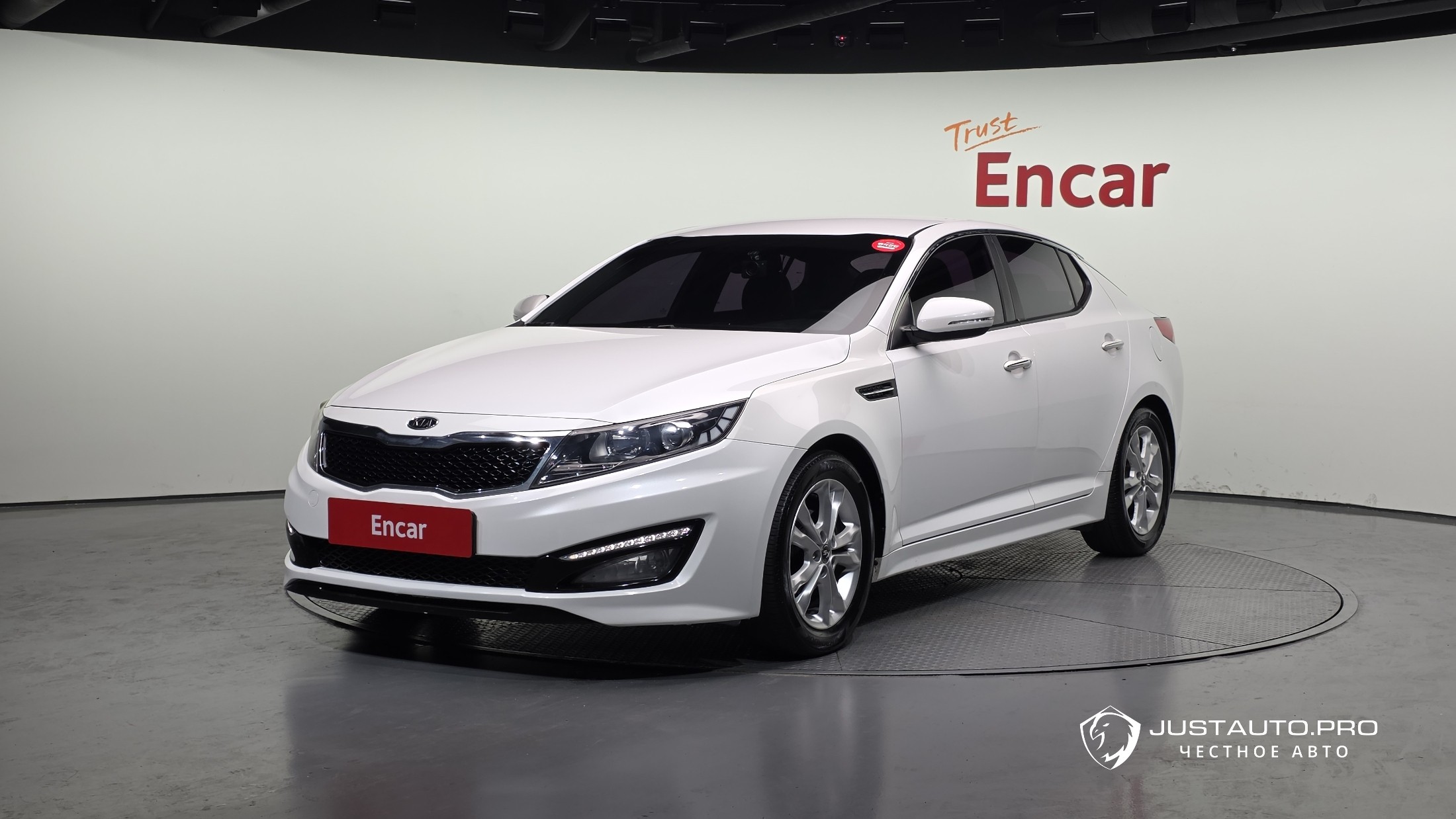Автомобиль Kia K5