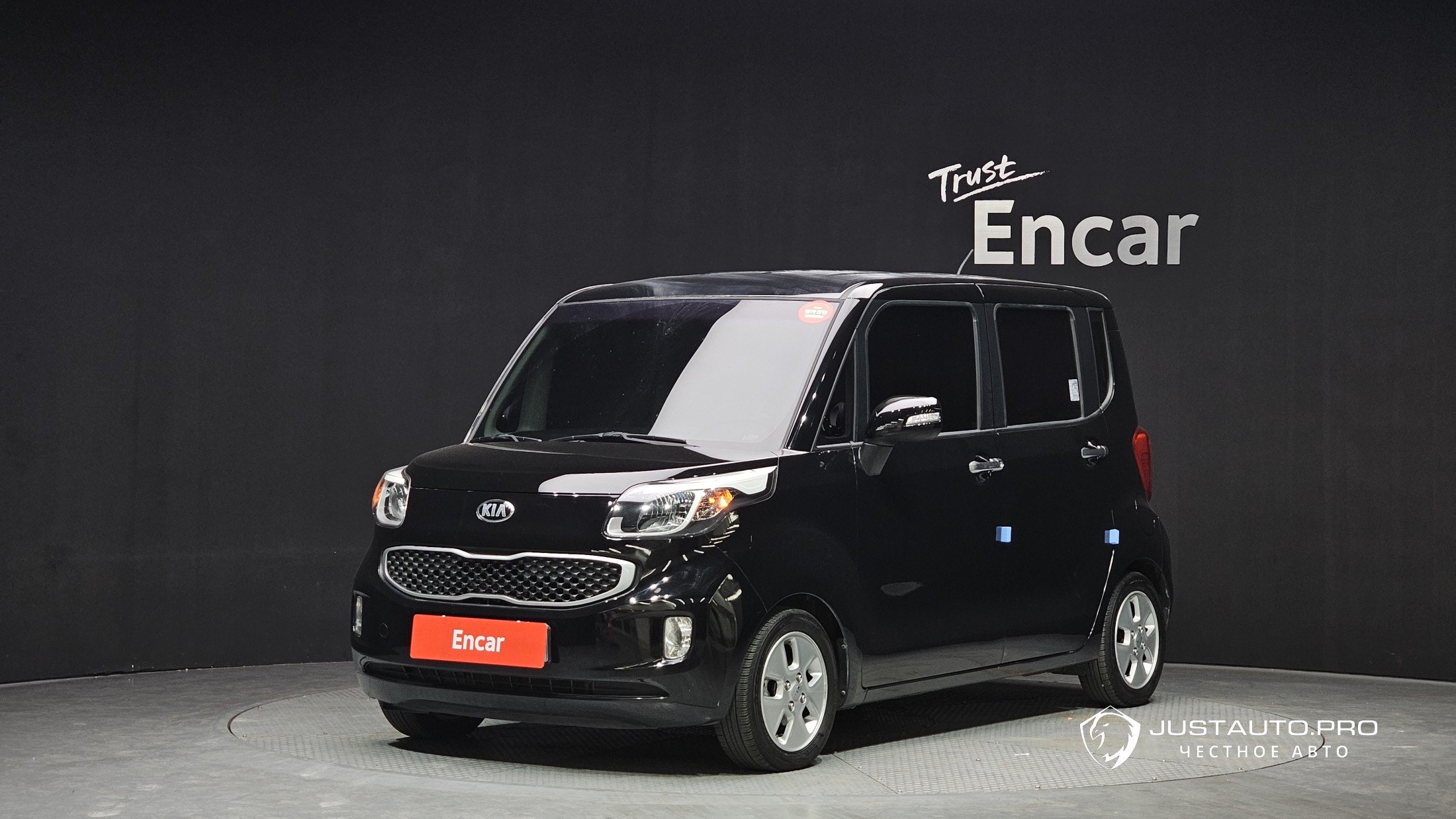 Автомобиль Kia RAY