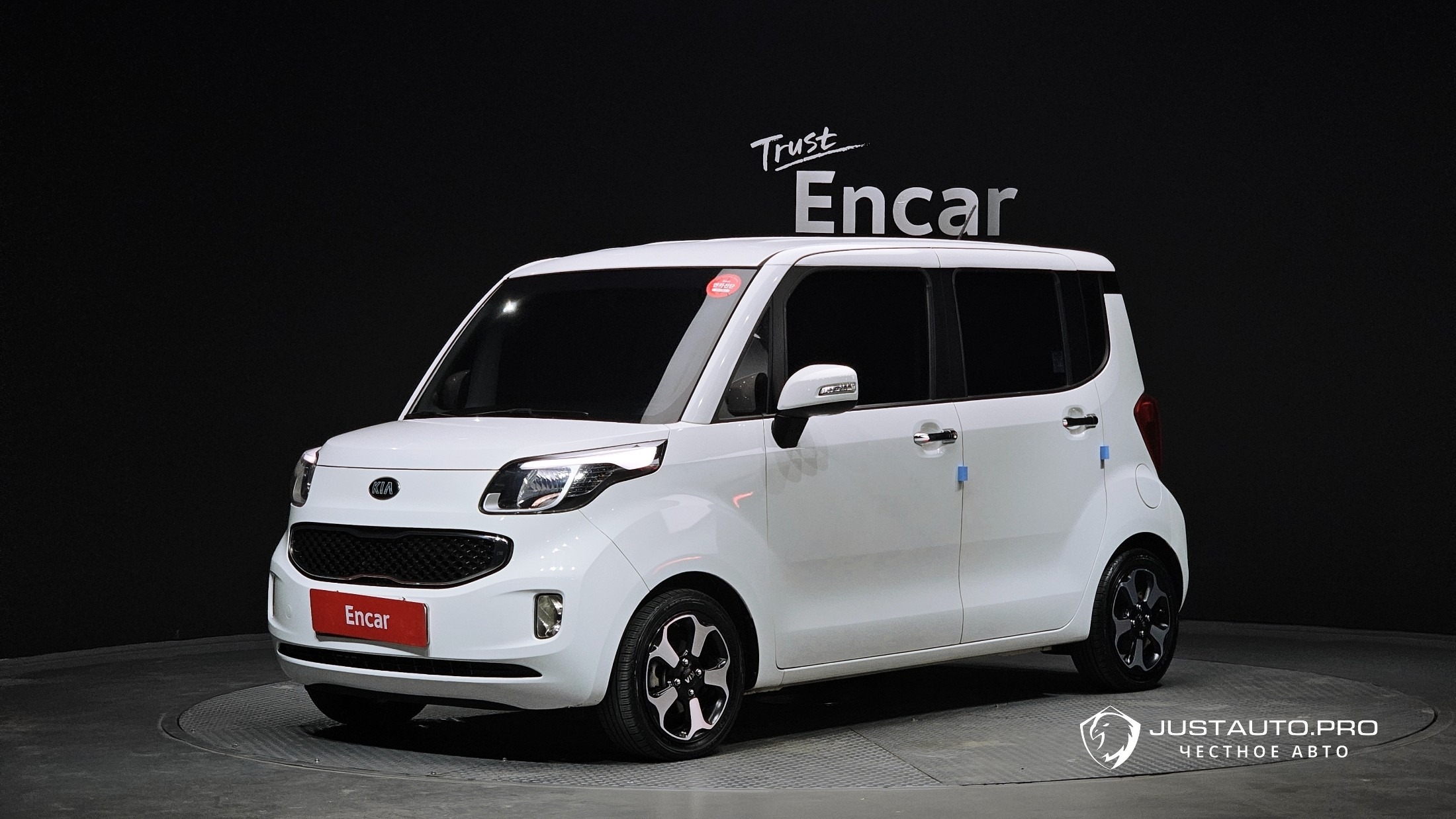 Автомобиль Kia RAY