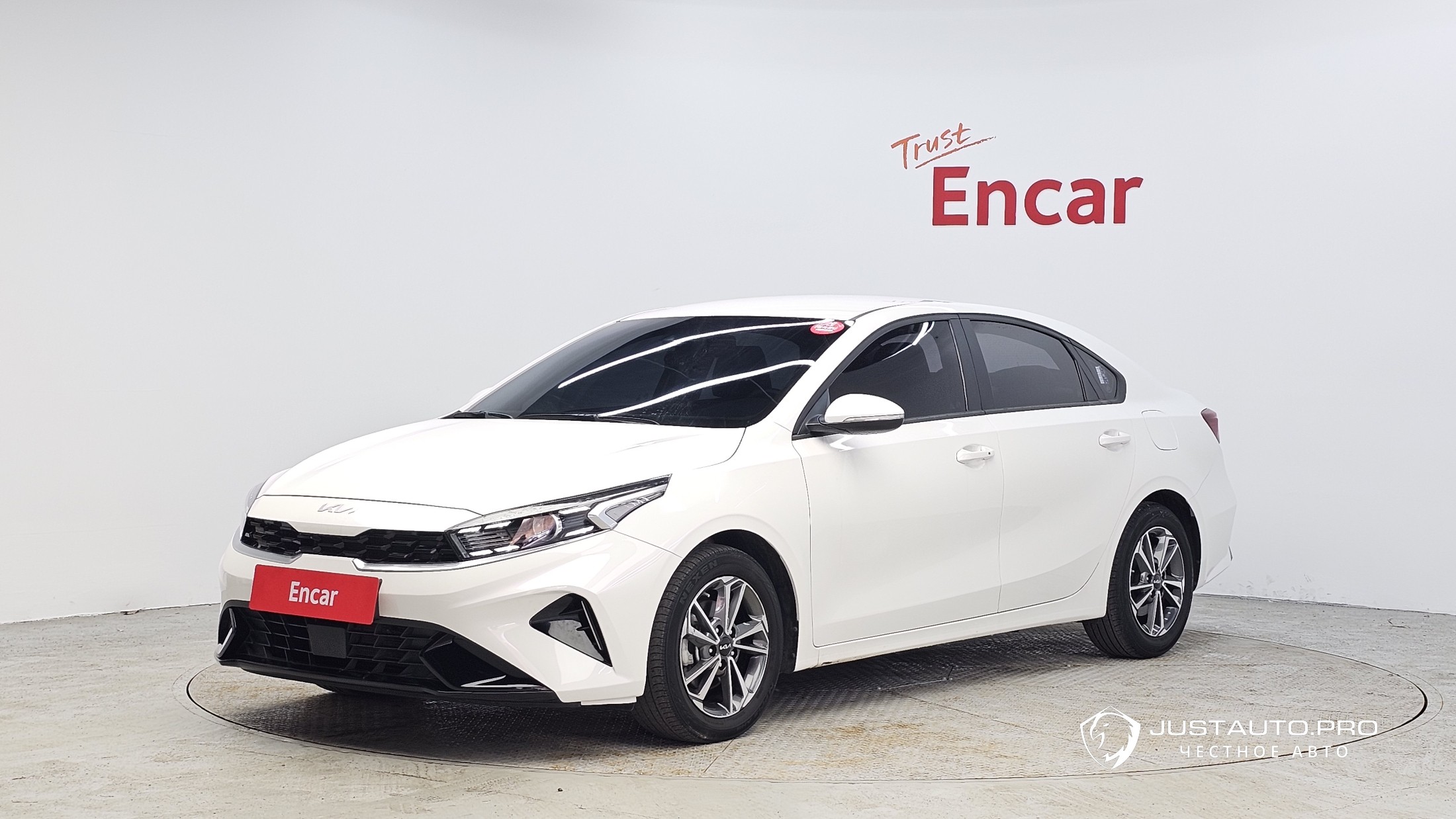 Автомобиль Kia K3