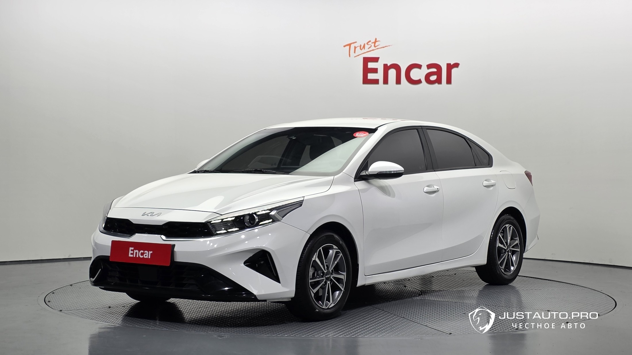Автомобиль Kia K3