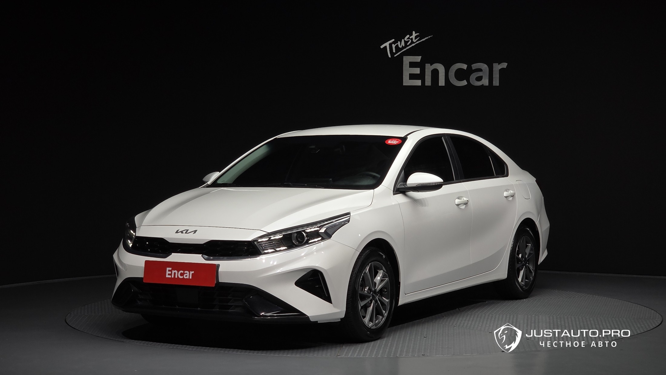 Автомобиль Kia K3