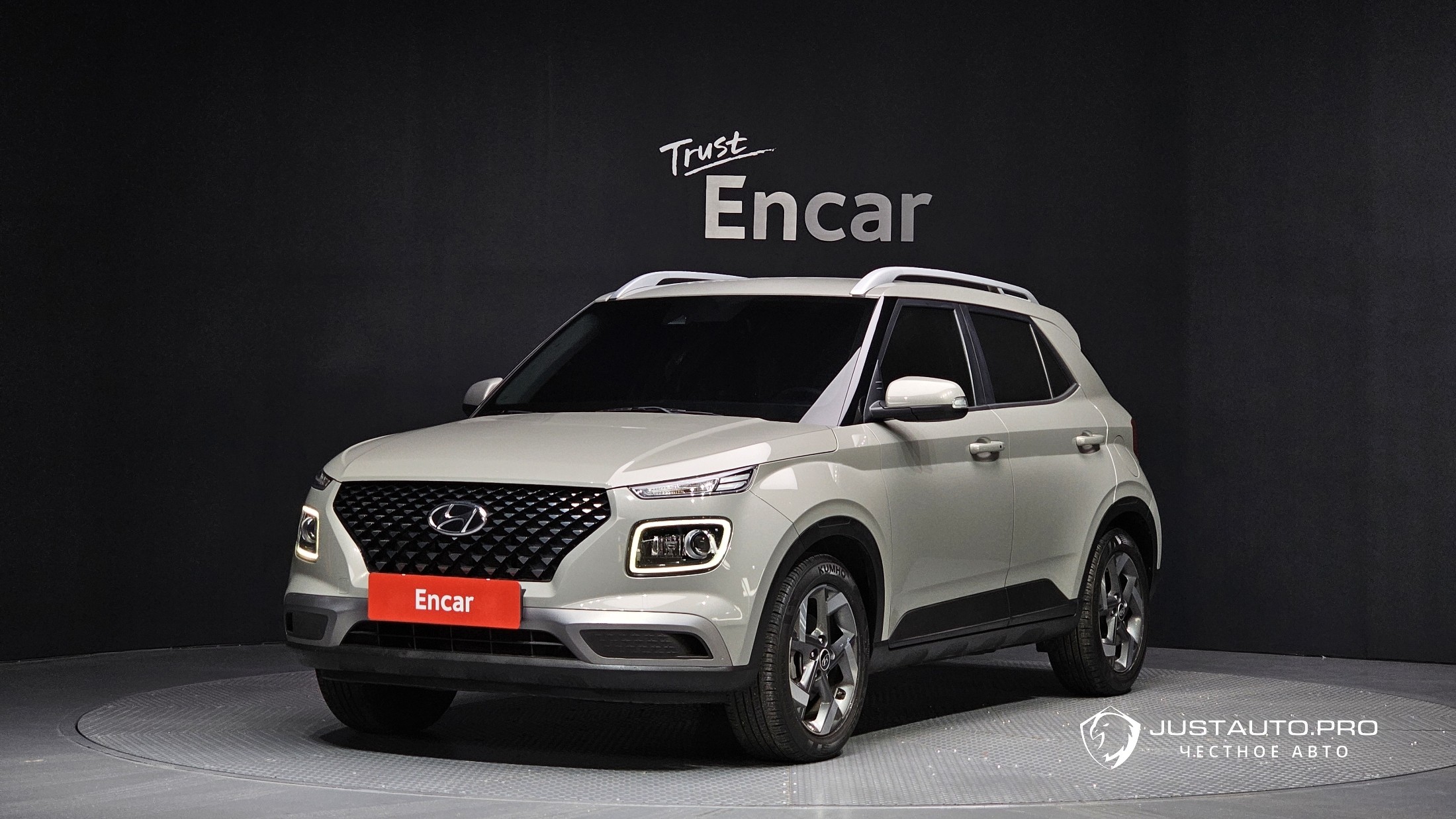 Автомобиль Hyundai Venue