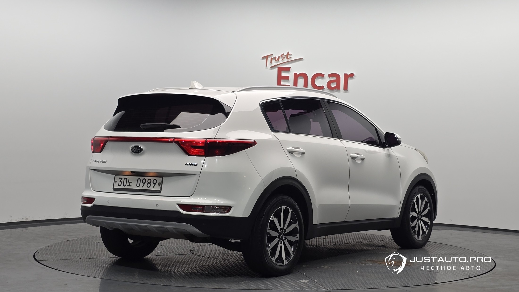 Автомобиль Kia Sportage