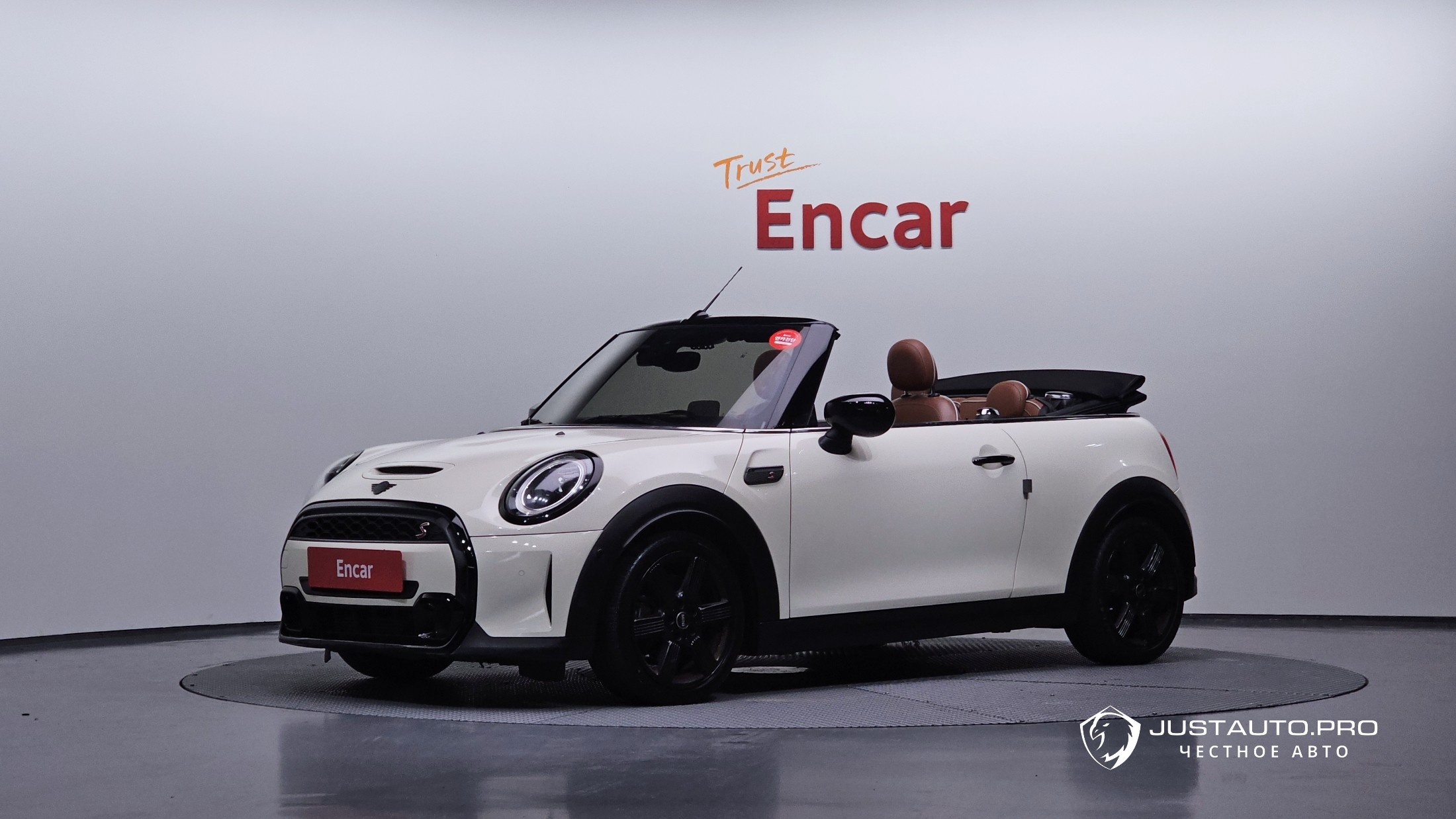 Автомобиль Mini Cooper Convertible