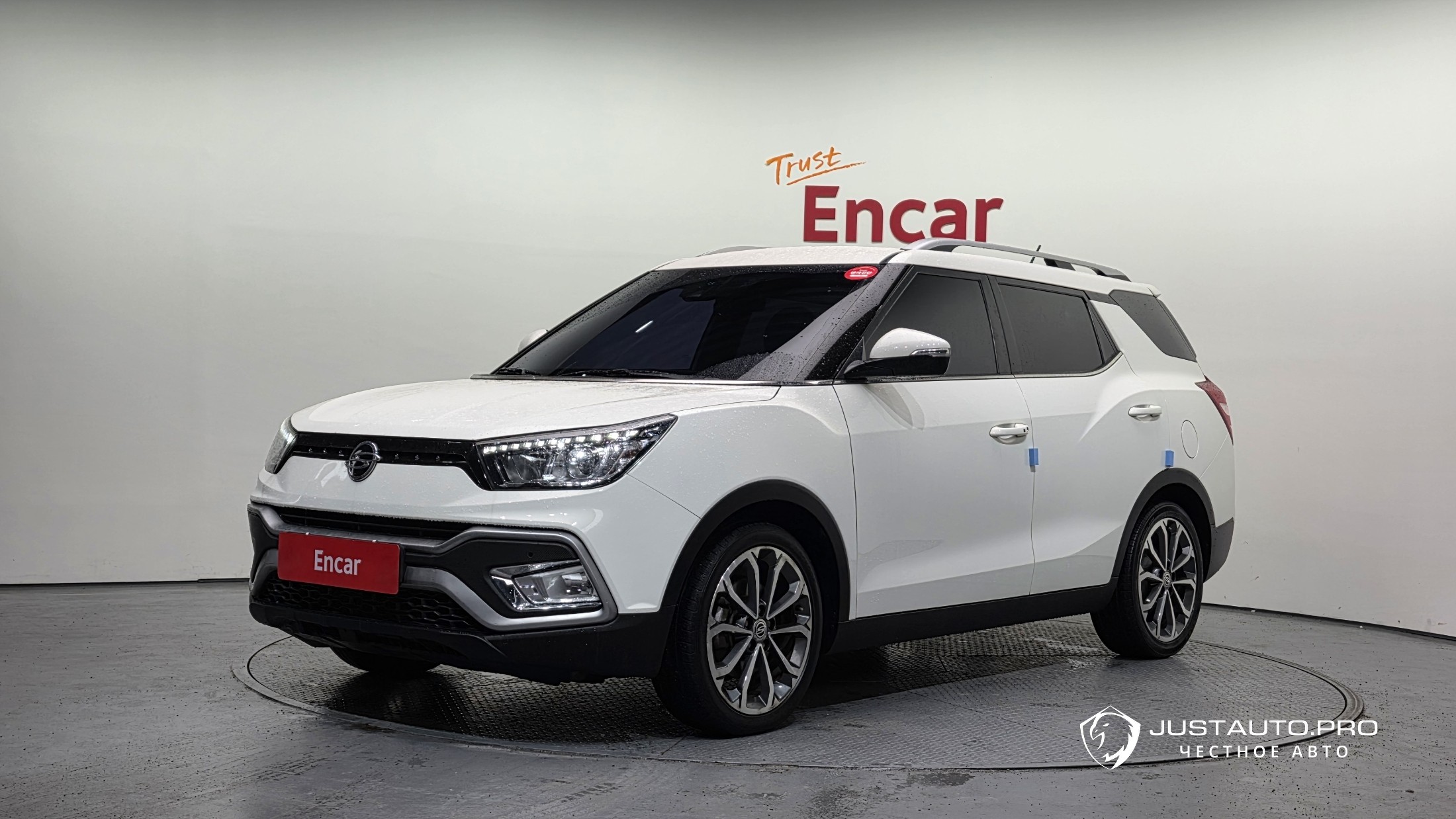Автомобиль KG_Mobility_Ssangyong TIBOLI