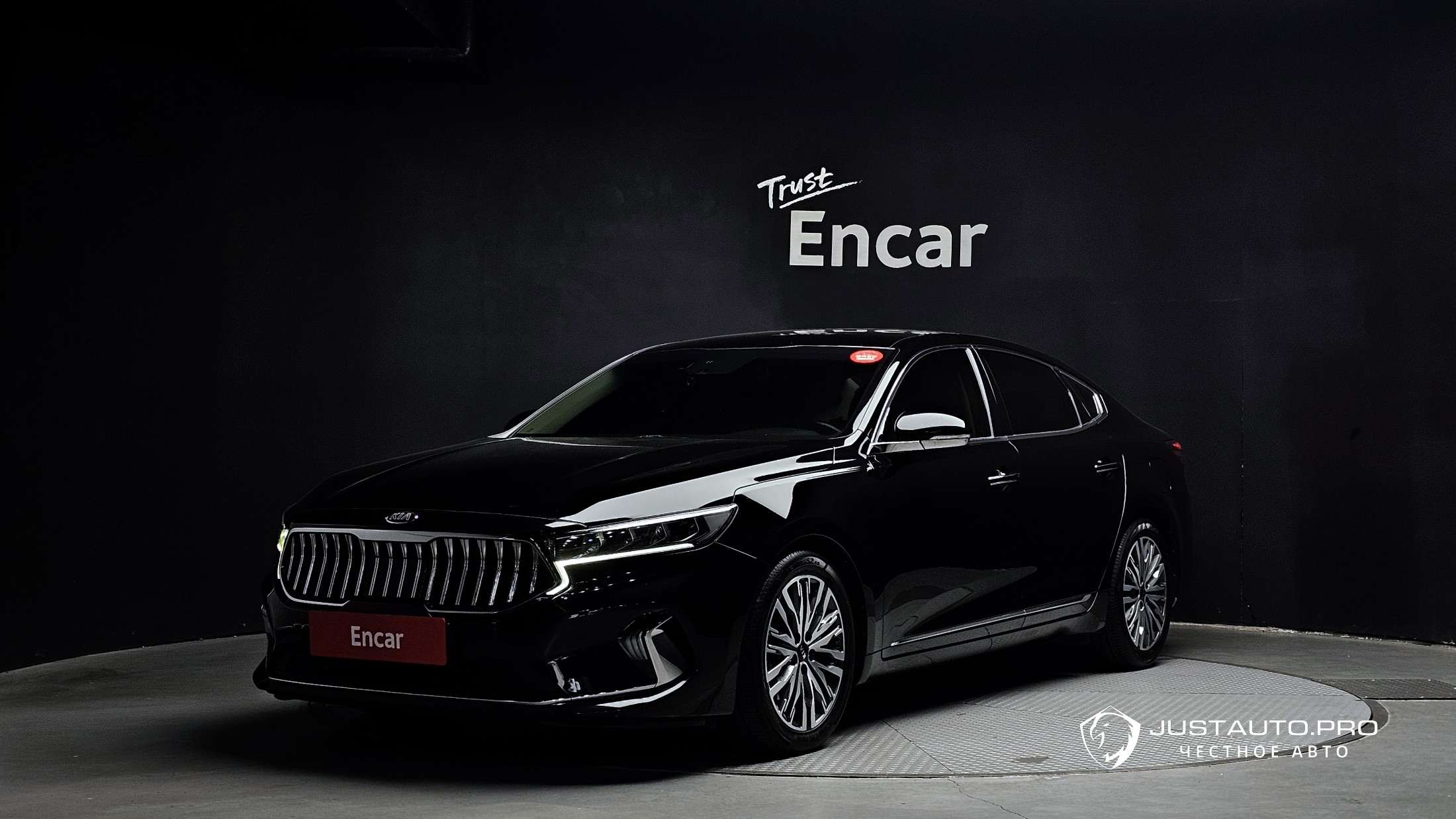 Автомобиль Kia K7