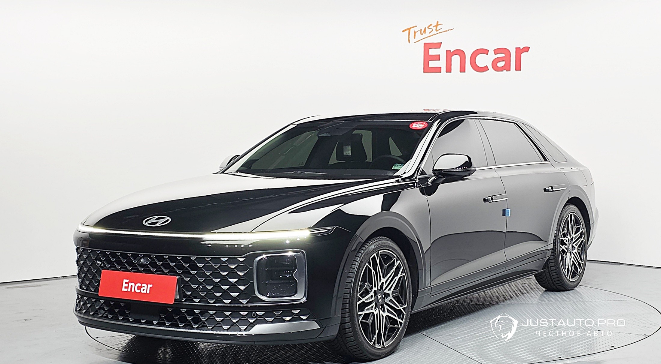 Автомобиль Hyundai Grandeur