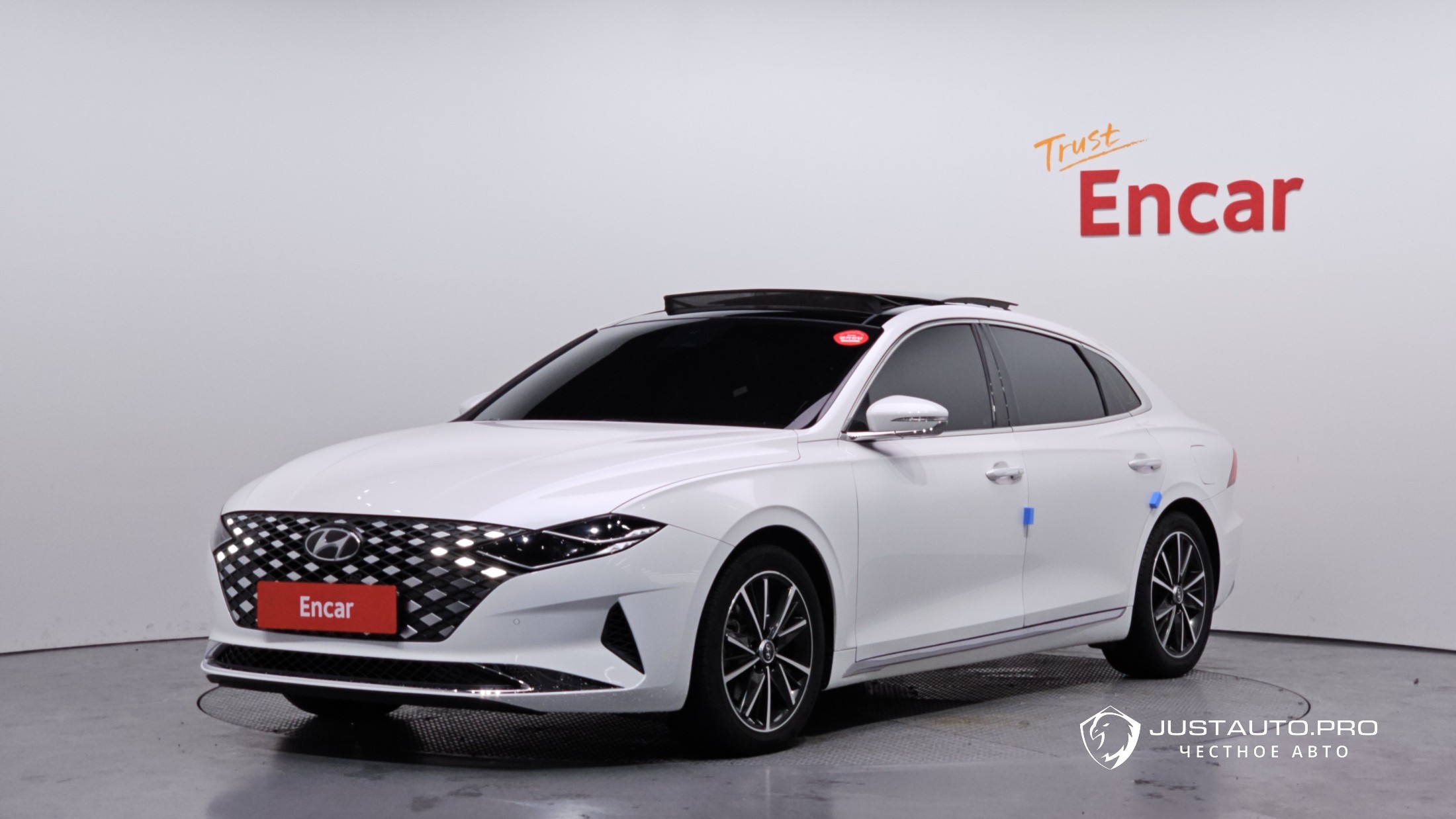 Автомобиль Hyundai Grandeur