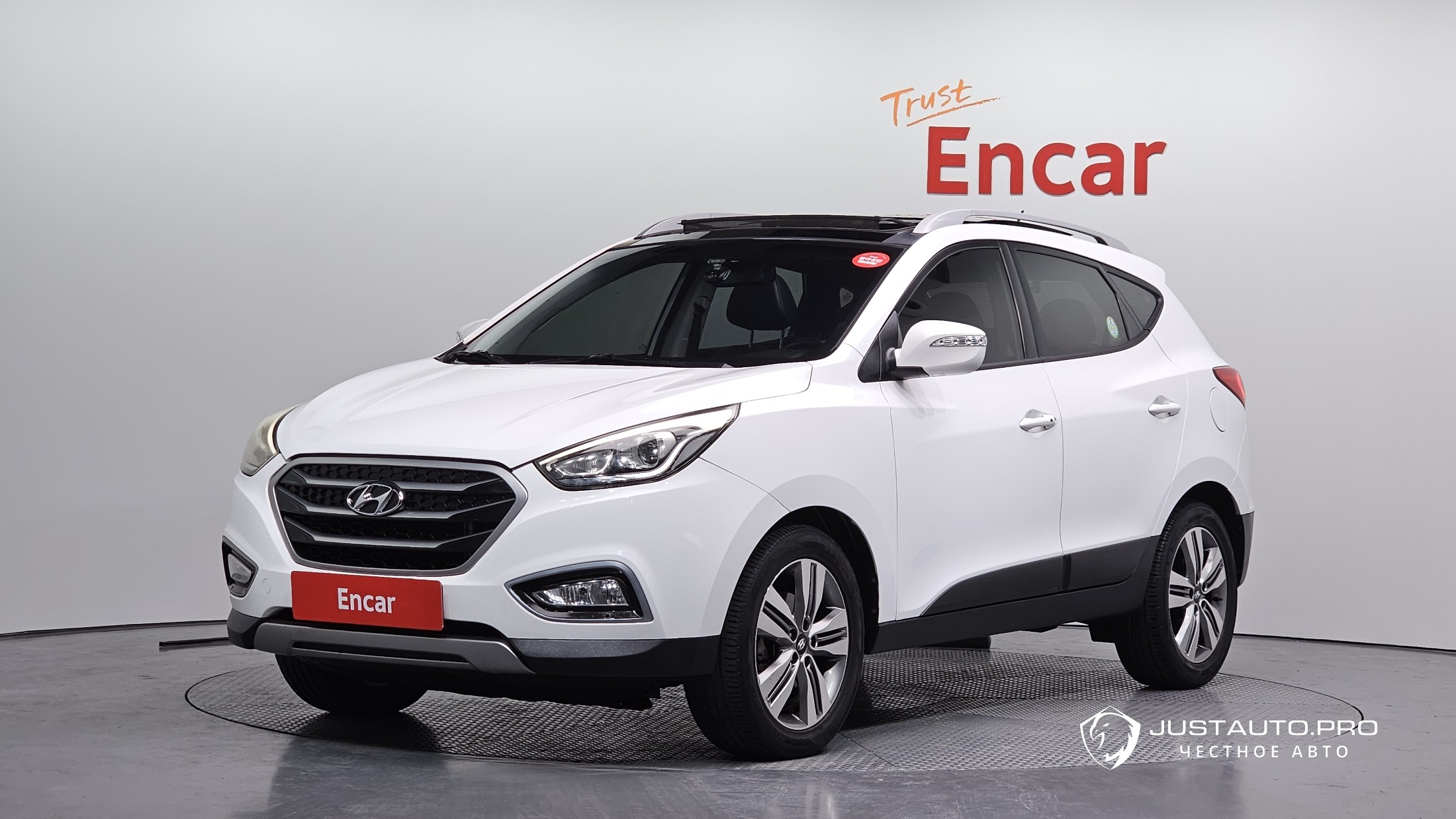 Автомобиль Hyundai Tucson