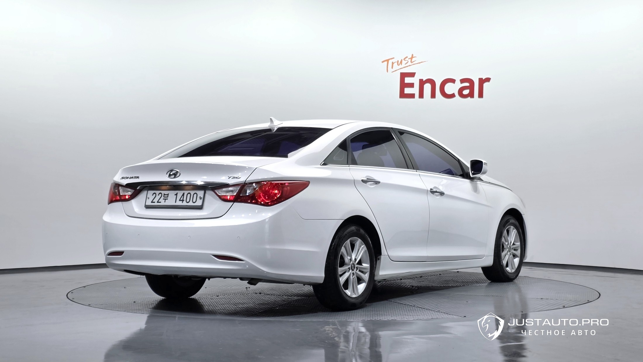 Автомобиль Hyundai Sonata