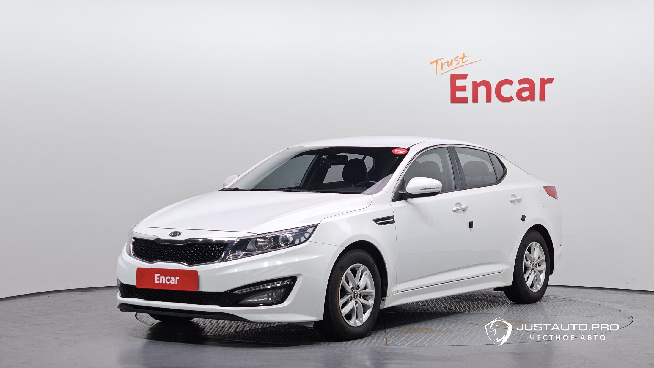 Автомобиль Kia K5