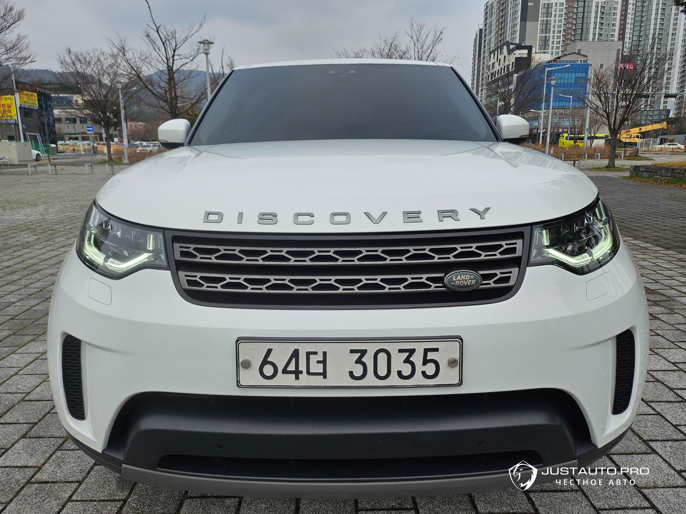 Автомобиль Land Rover Discovery