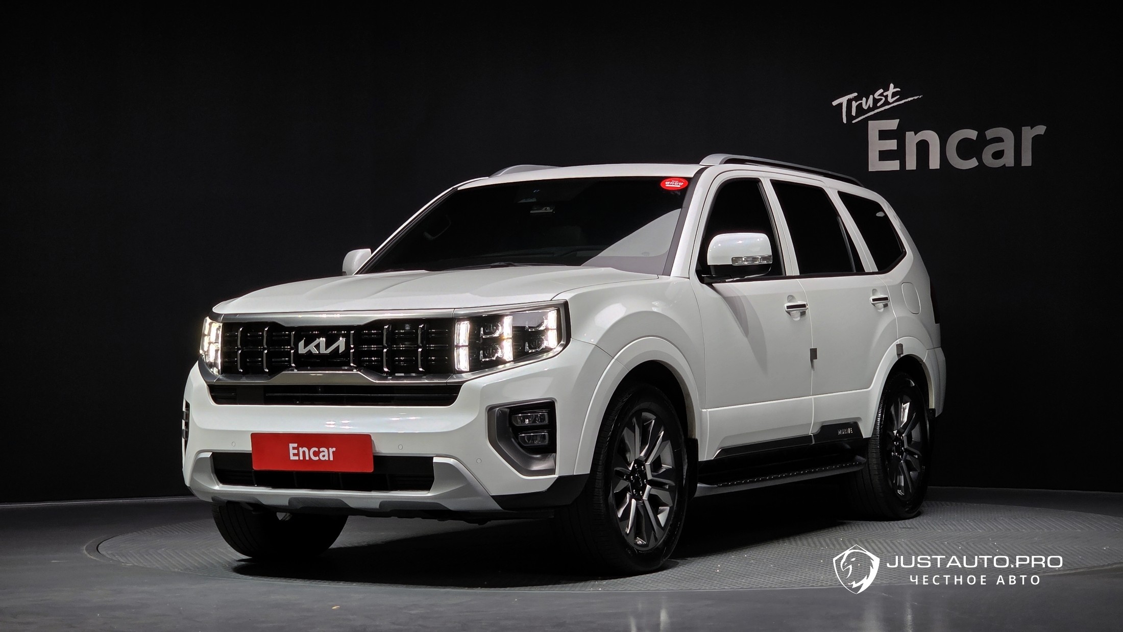 Автомобиль Kia Mohave