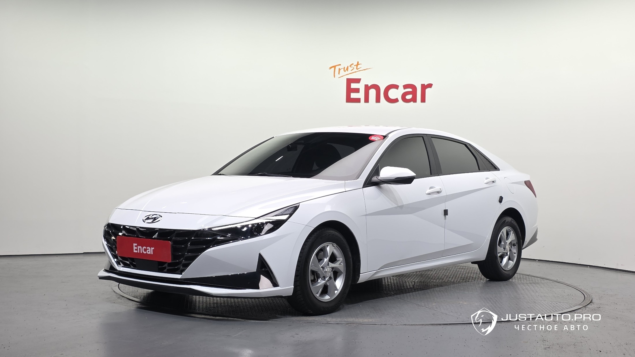 Автомобиль Hyundai AVANTE
