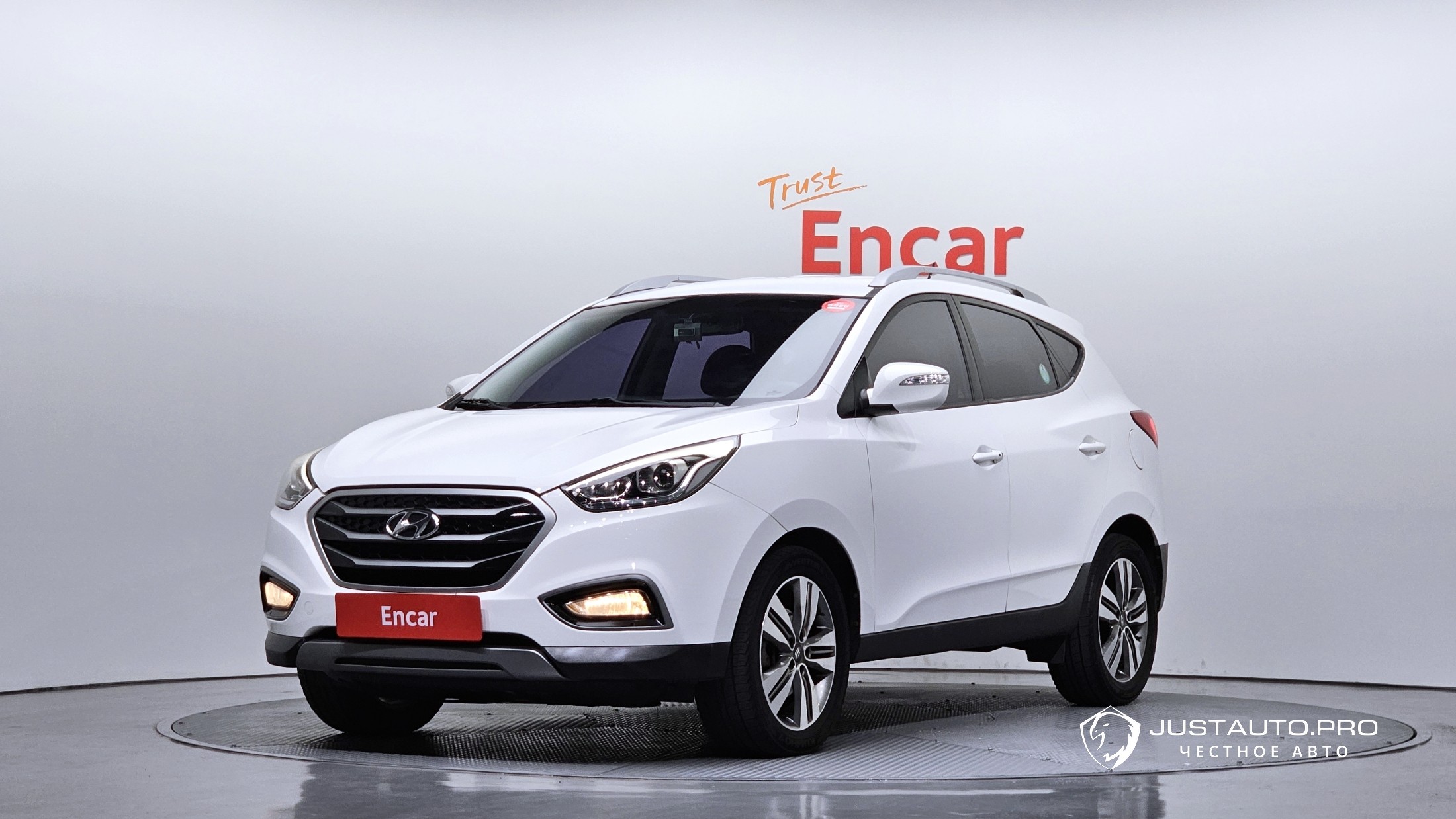 Автомобиль Hyundai Tucson