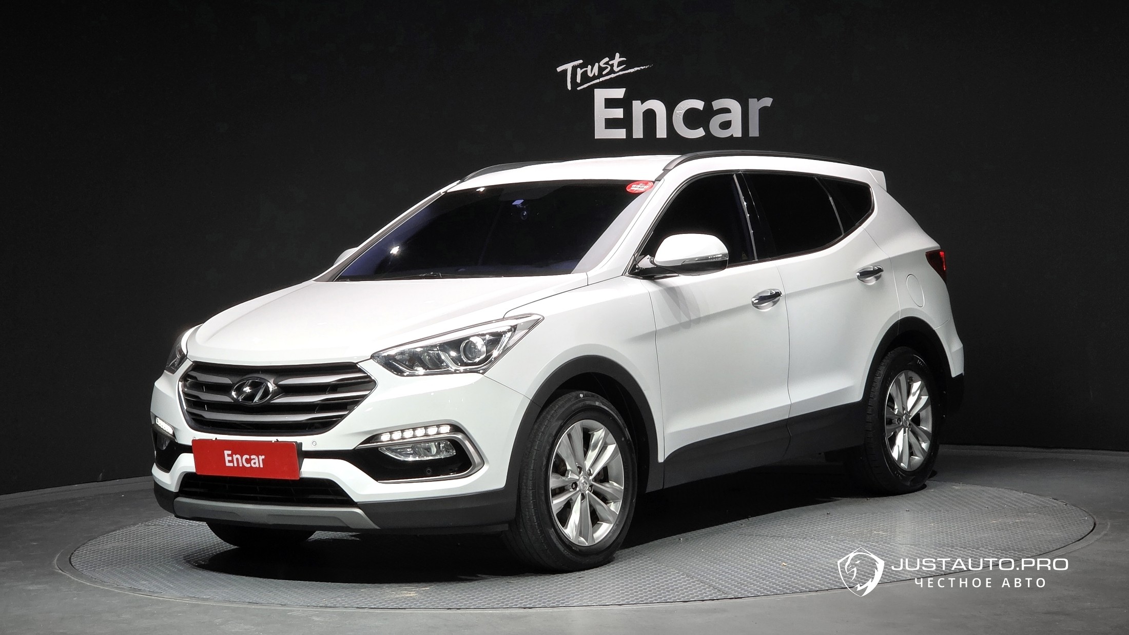 Автомобиль Hyundai Santafe