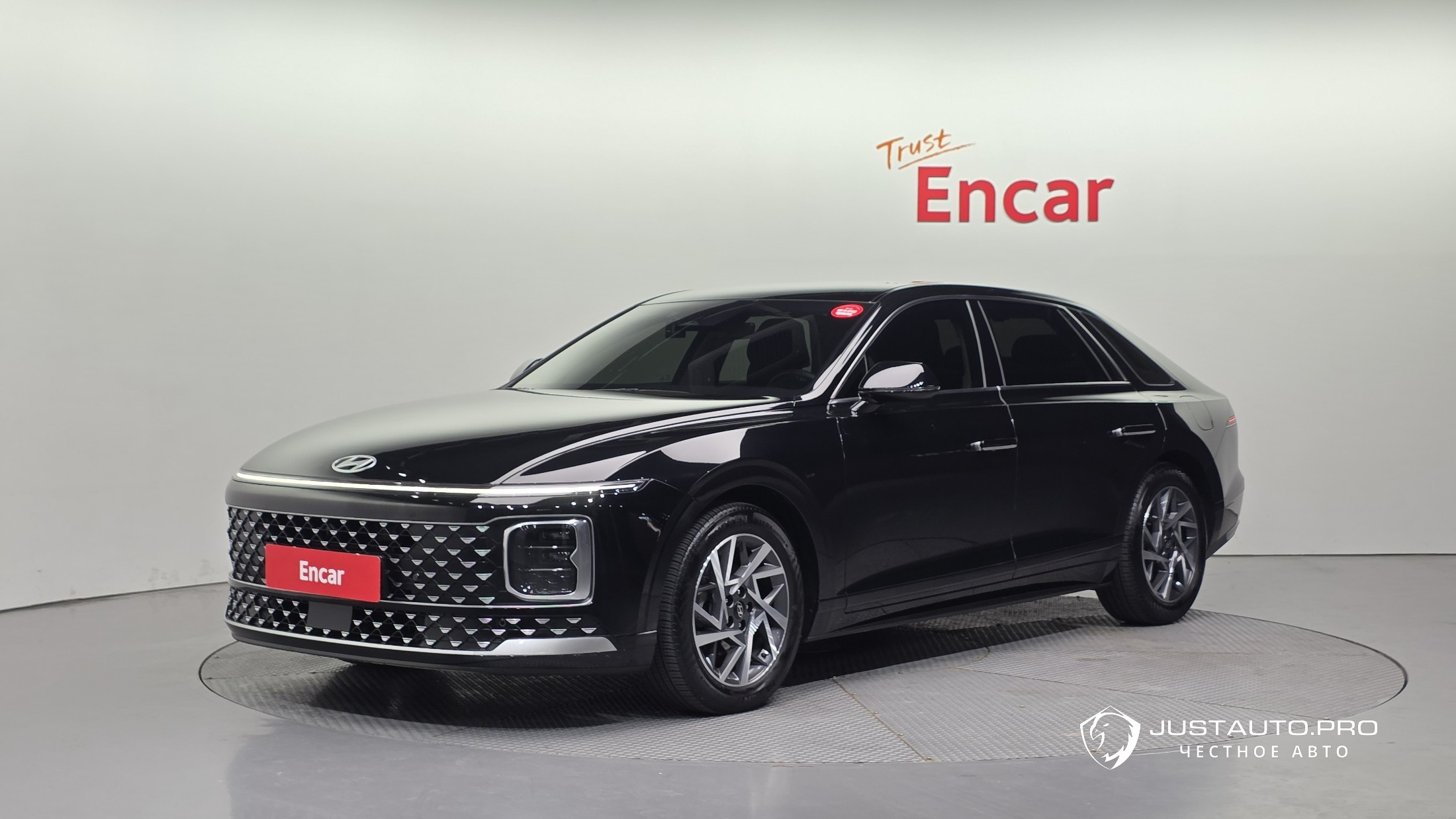 Автомобиль Hyundai Grandeur