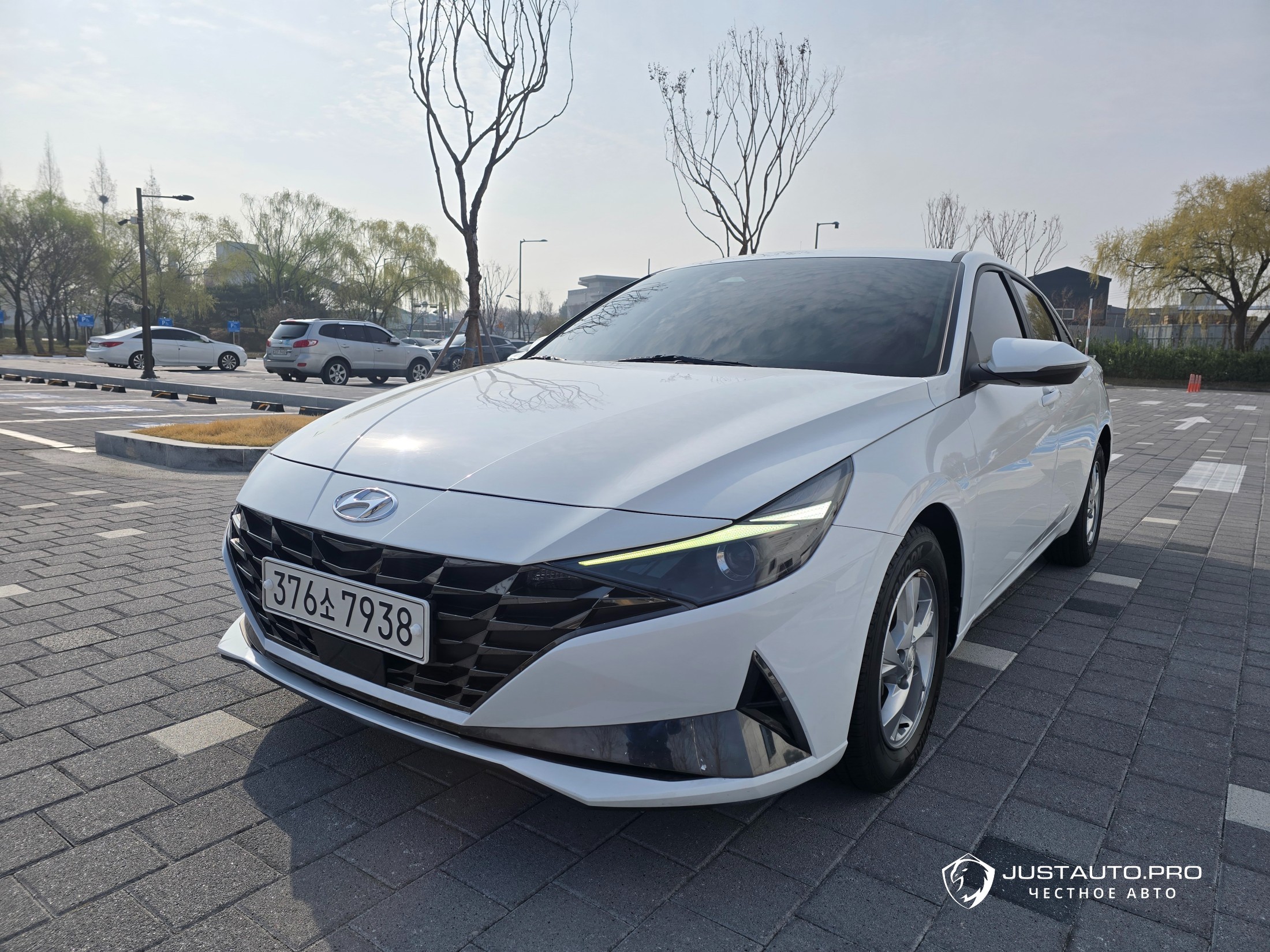 Автомобиль Hyundai AVANTE