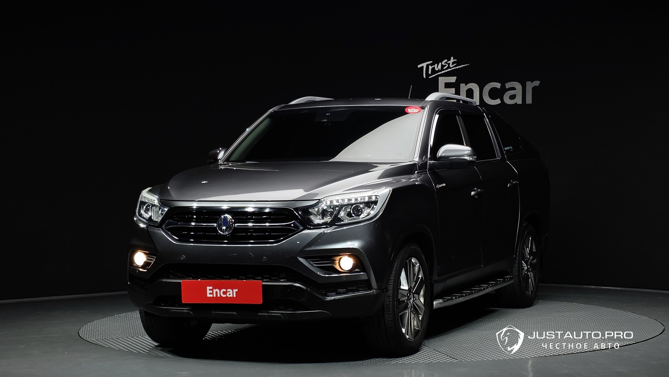 Автомобиль KG_Mobility_Ssangyong Rexton