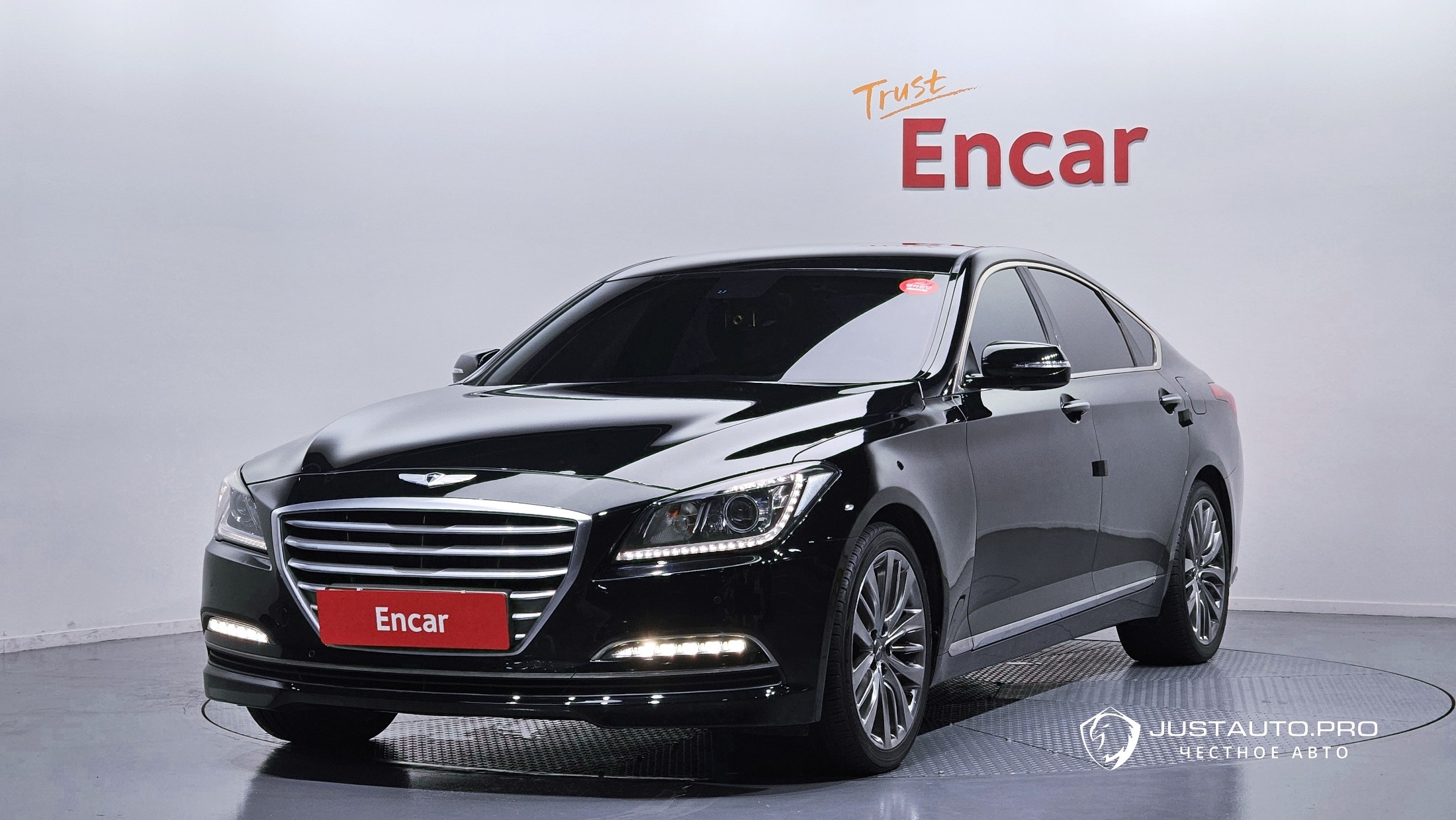 Автомобиль Hyundai Genesis