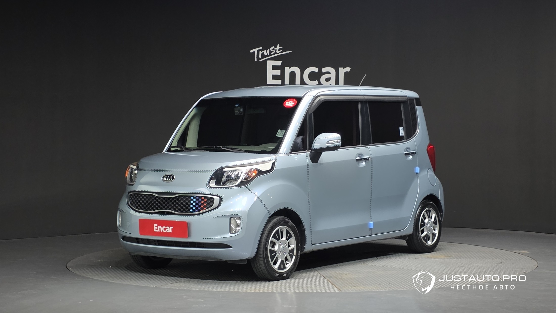 Автомобиль Kia RAY