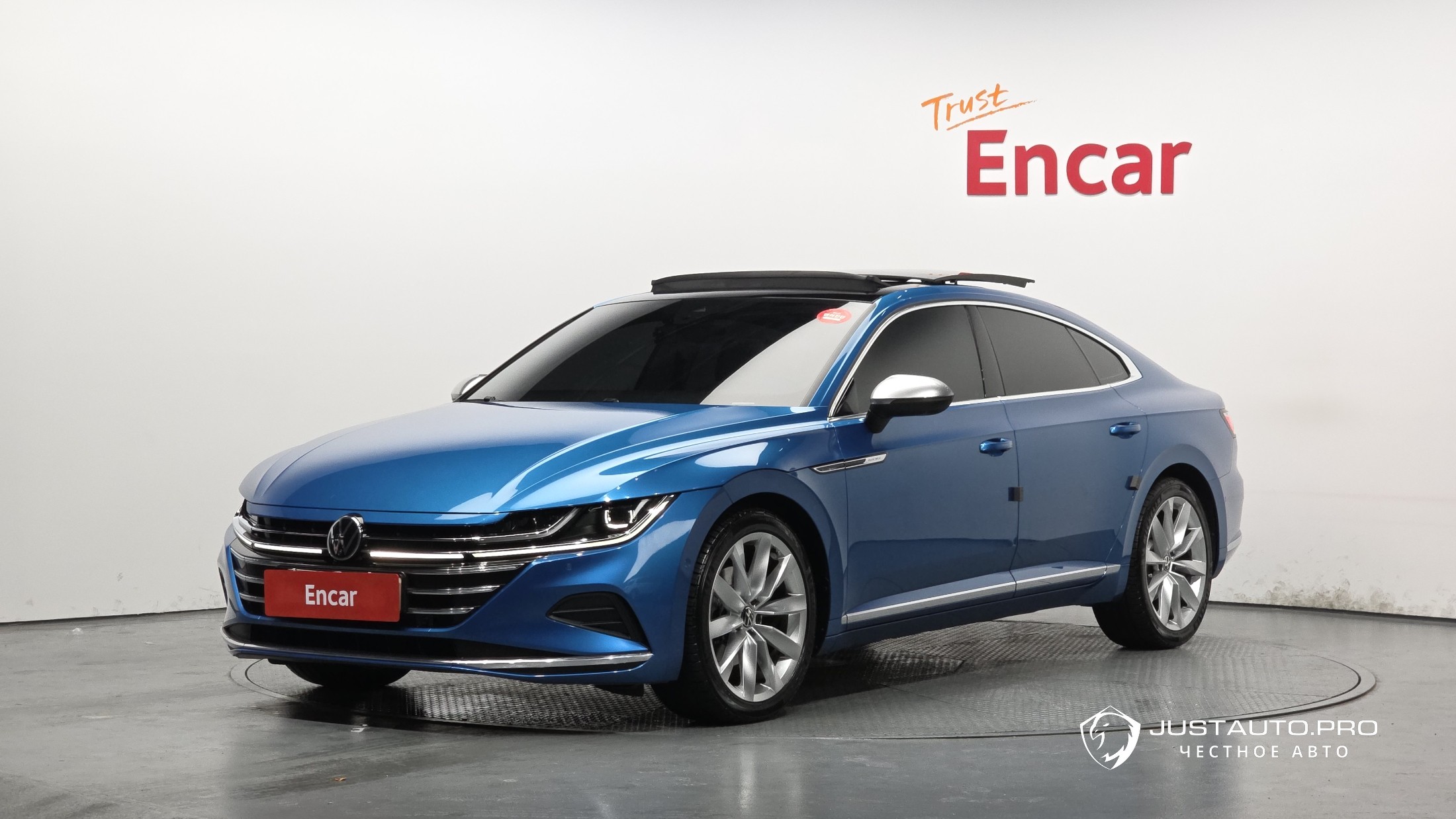 Автомобиль Volkswagen Arteon