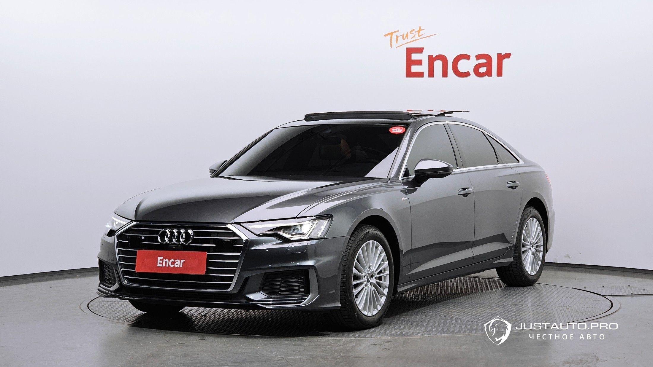 Автомобиль Audi A6