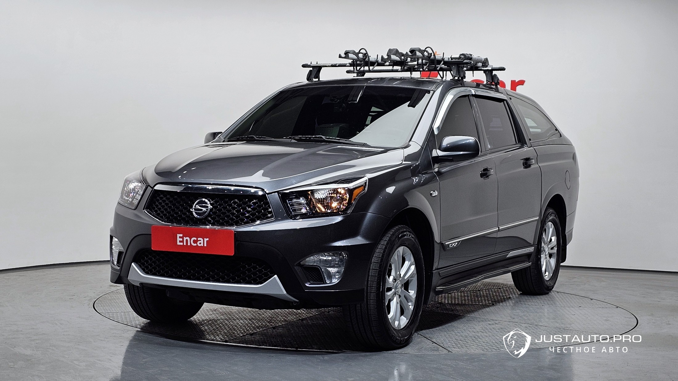 Автомобиль KG_Mobility_Ssangyong KORANDO