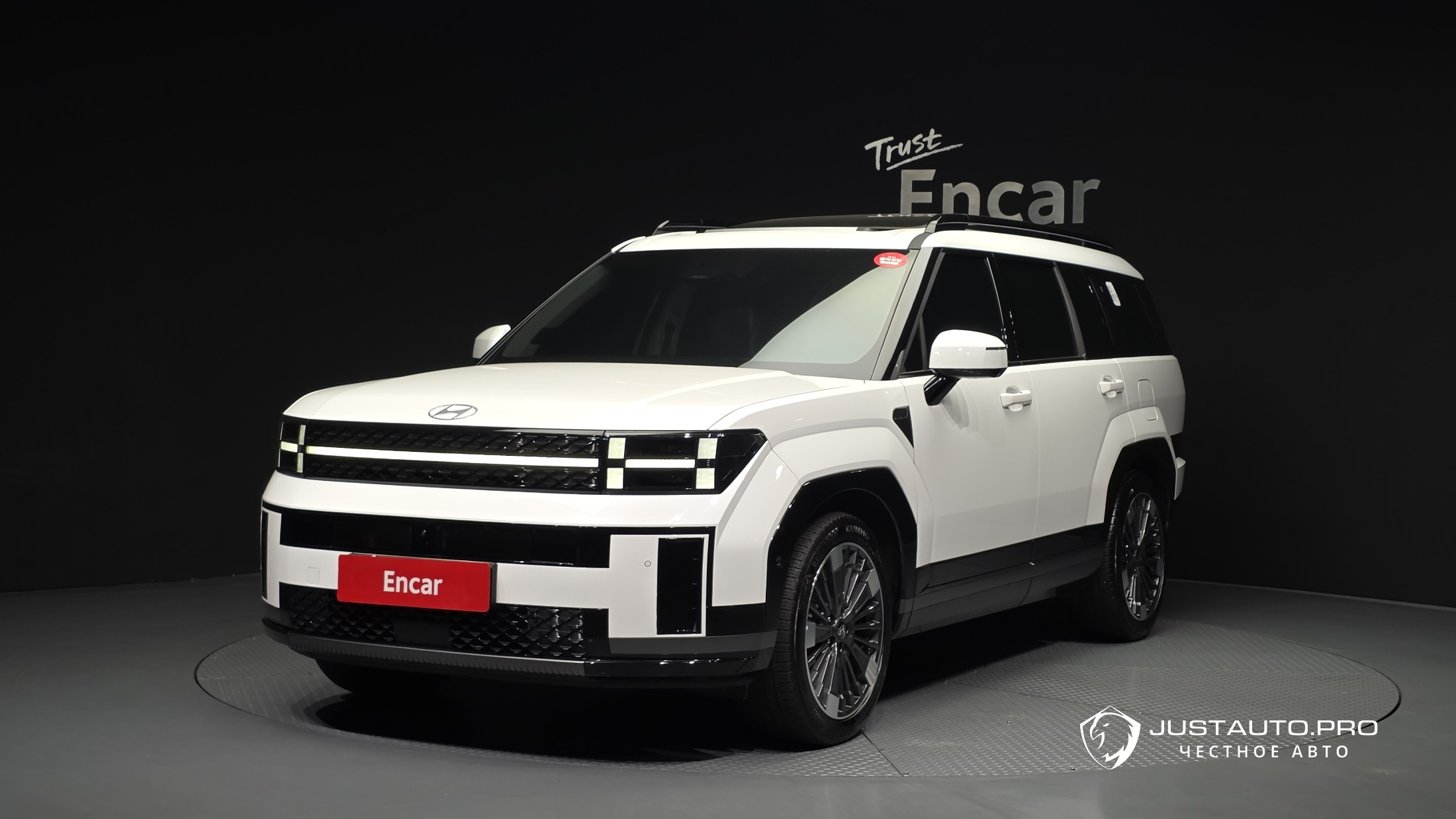 Автомобиль Hyundai Santafe