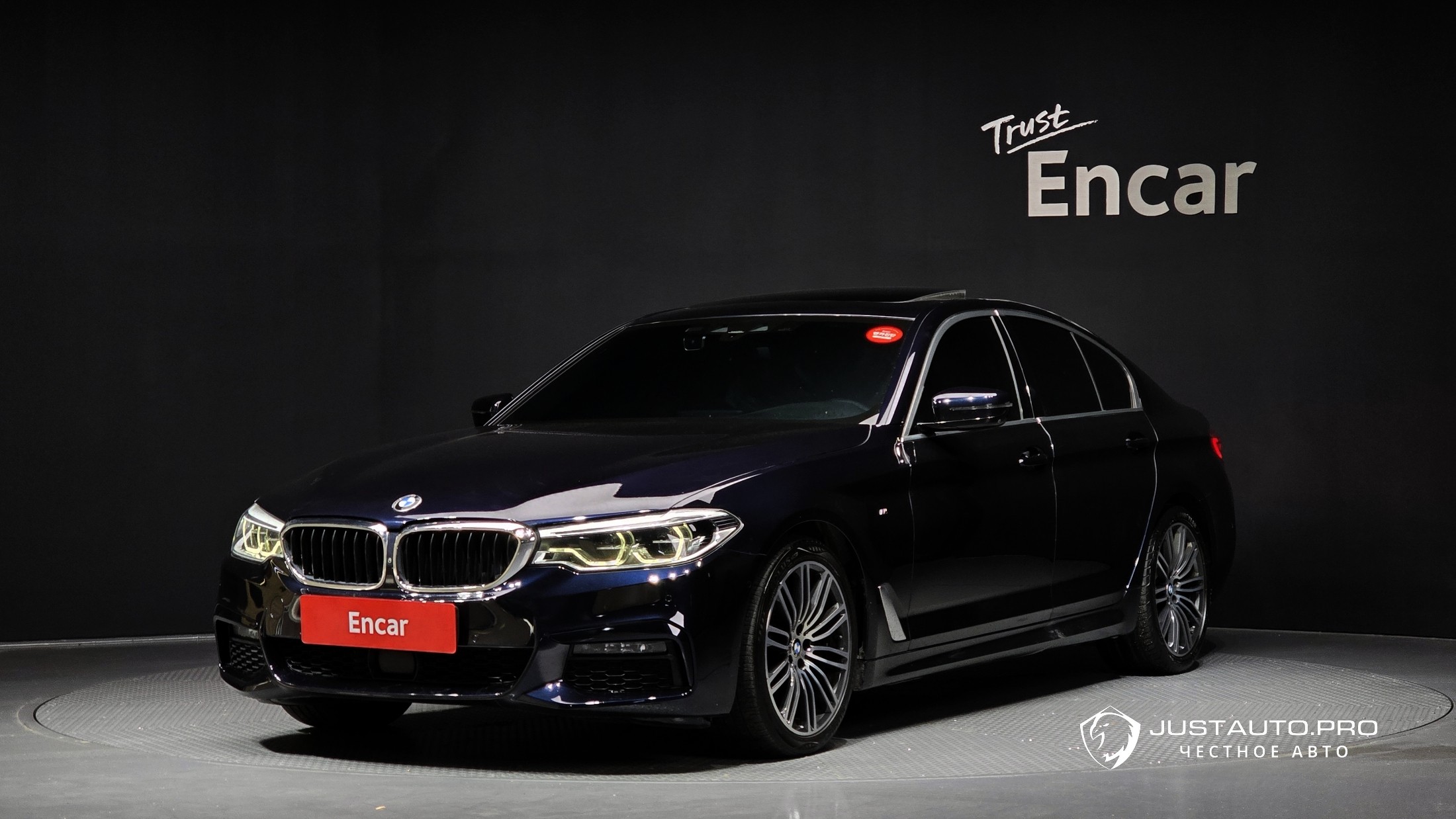 Автомобиль BMW 5-Series