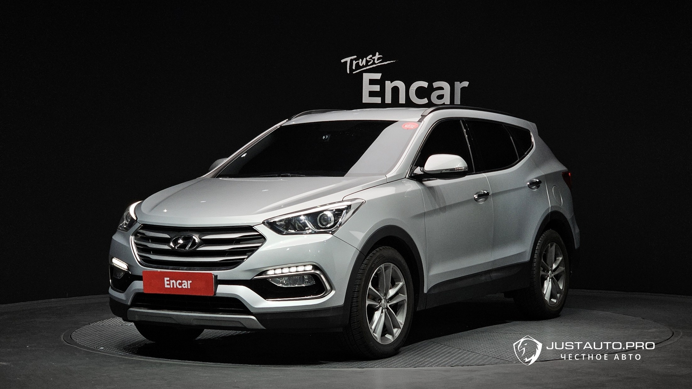 Автомобиль Hyundai Santafe