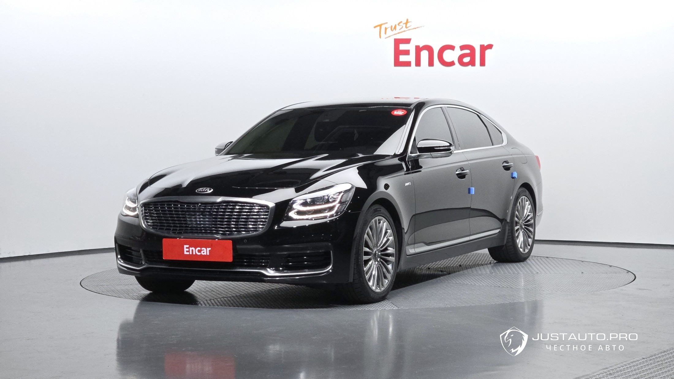 Автомобиль Kia K9